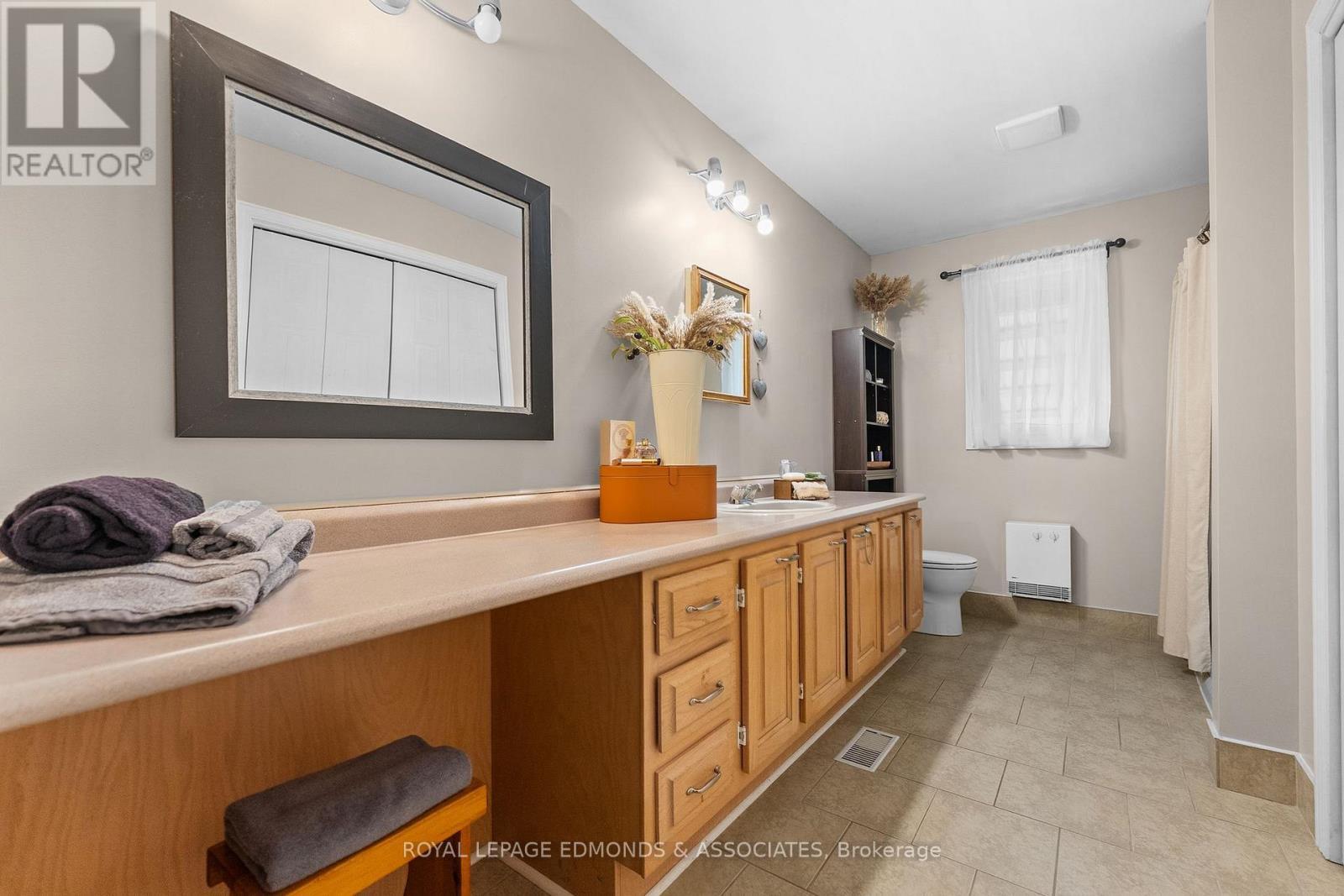 












164 GARDEN LAKE TRAIL

,
Whitewater Region,




Ontario
K0J1Y0

