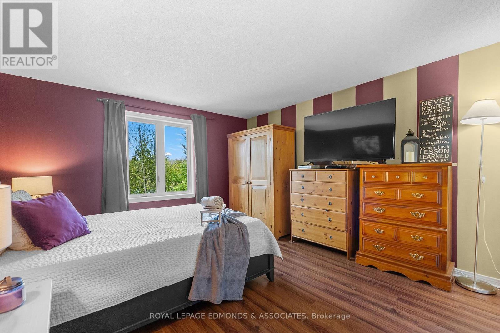 












164 GARDEN LAKE TRAIL

,
Whitewater Region,




Ontario
K0J1Y0

