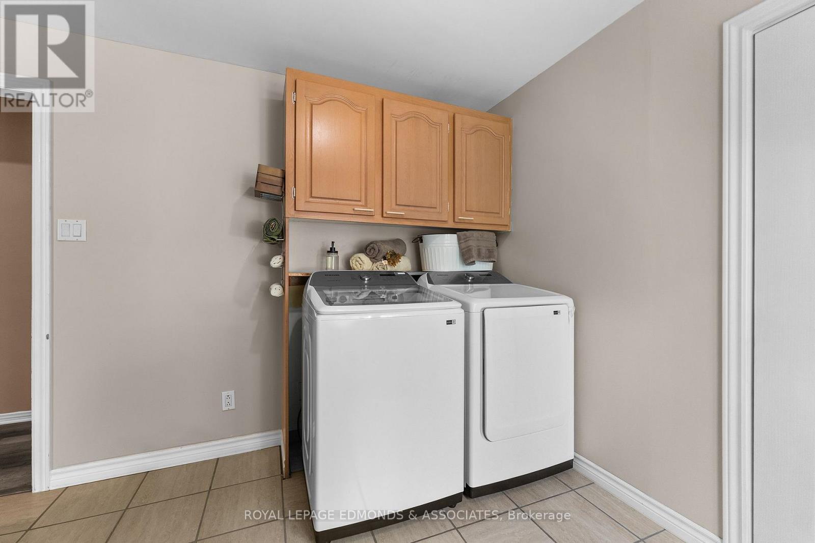 












164 GARDEN LAKE TRAIL

,
Whitewater Region,




Ontario
K0J1Y0


