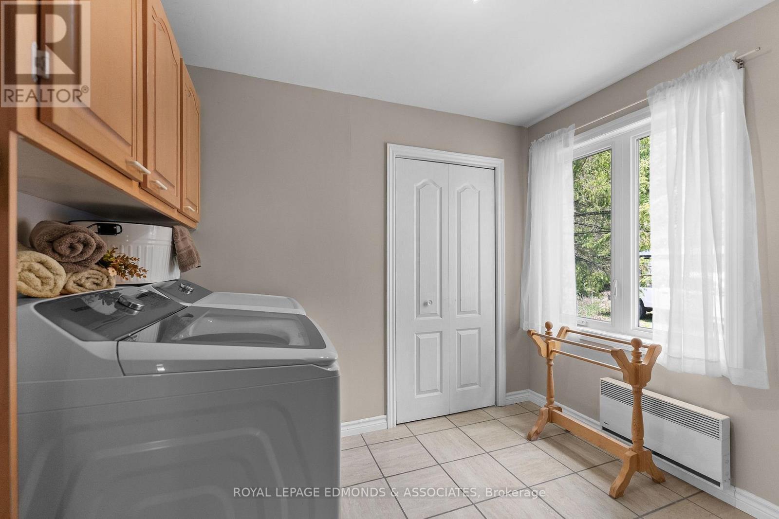 












164 GARDEN LAKE TRAIL

,
Whitewater Region,




Ontario
K0J1Y0

