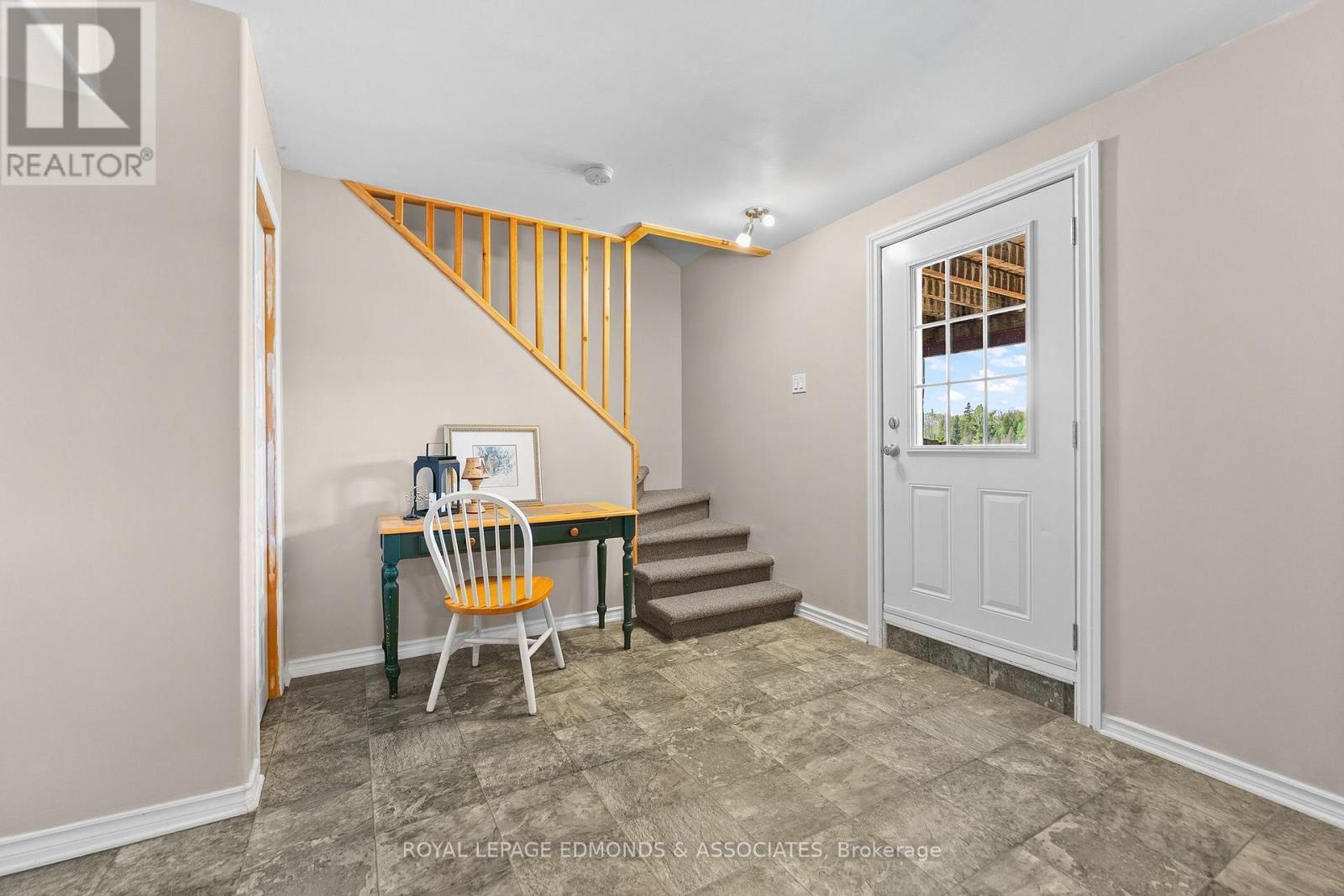 












164 GARDEN LAKE TRAIL

,
Whitewater Region,




Ontario
K0J1Y0

