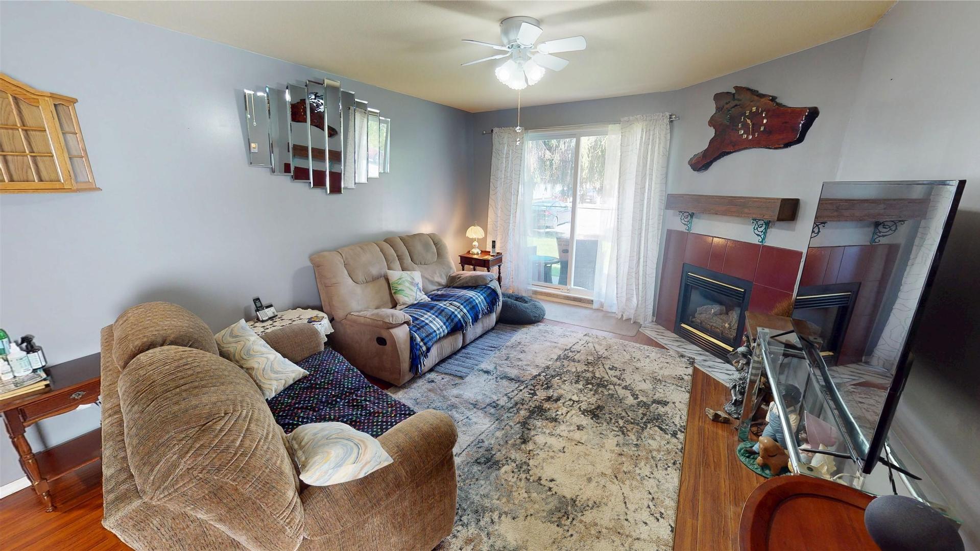 









1004


23rd

Avenue, 105,
Cranbrook,




BC
V1C 6P9

