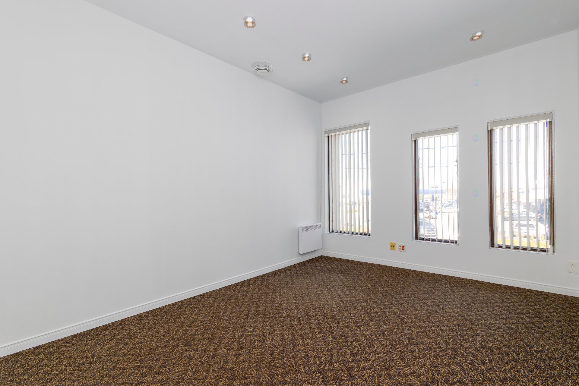 









28


Rue Dubois

,
Saint-Eustache,




QC
J7R1W7

