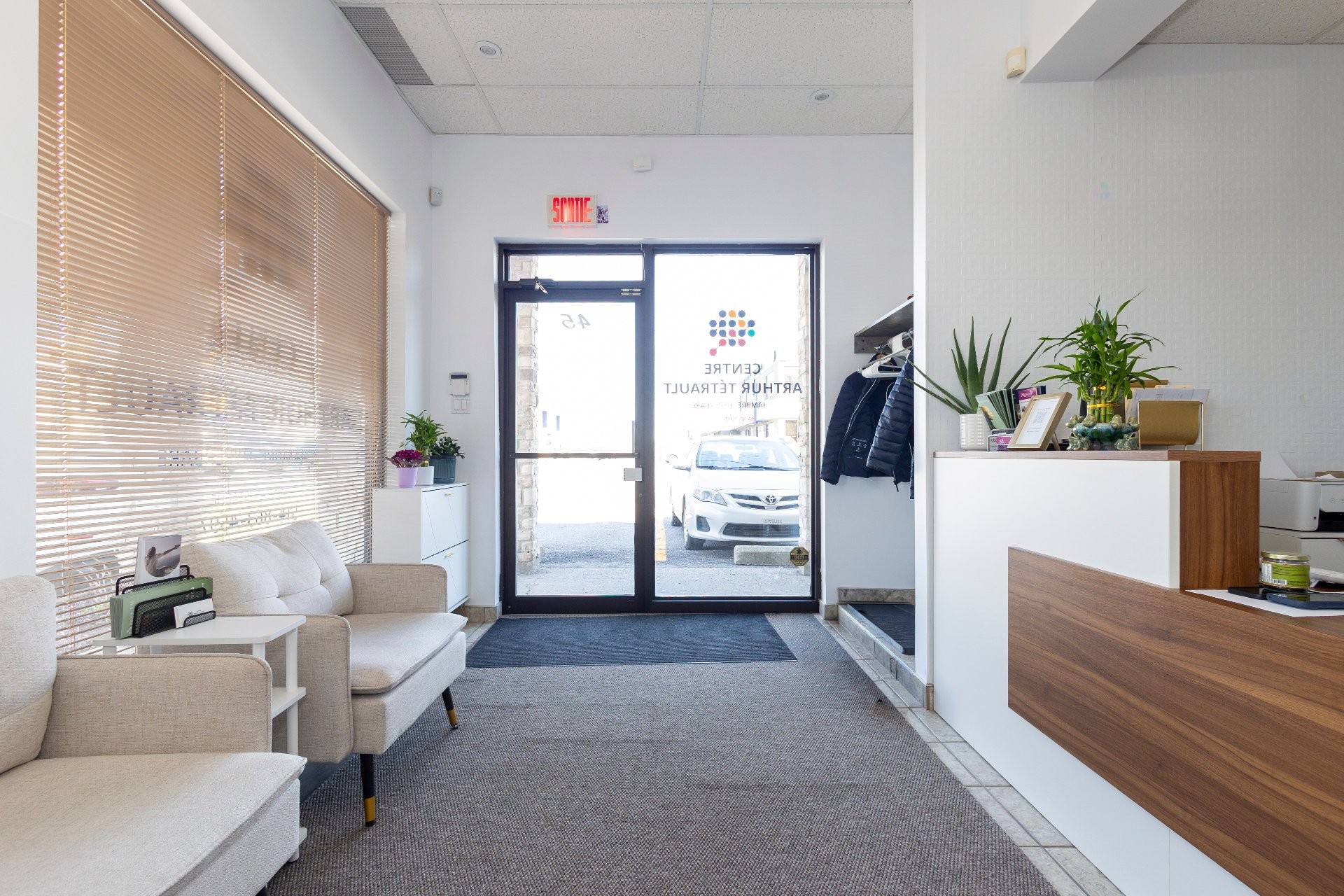 









28


Rue Dubois

,
Saint-Eustache,




QC
J7R1W7

