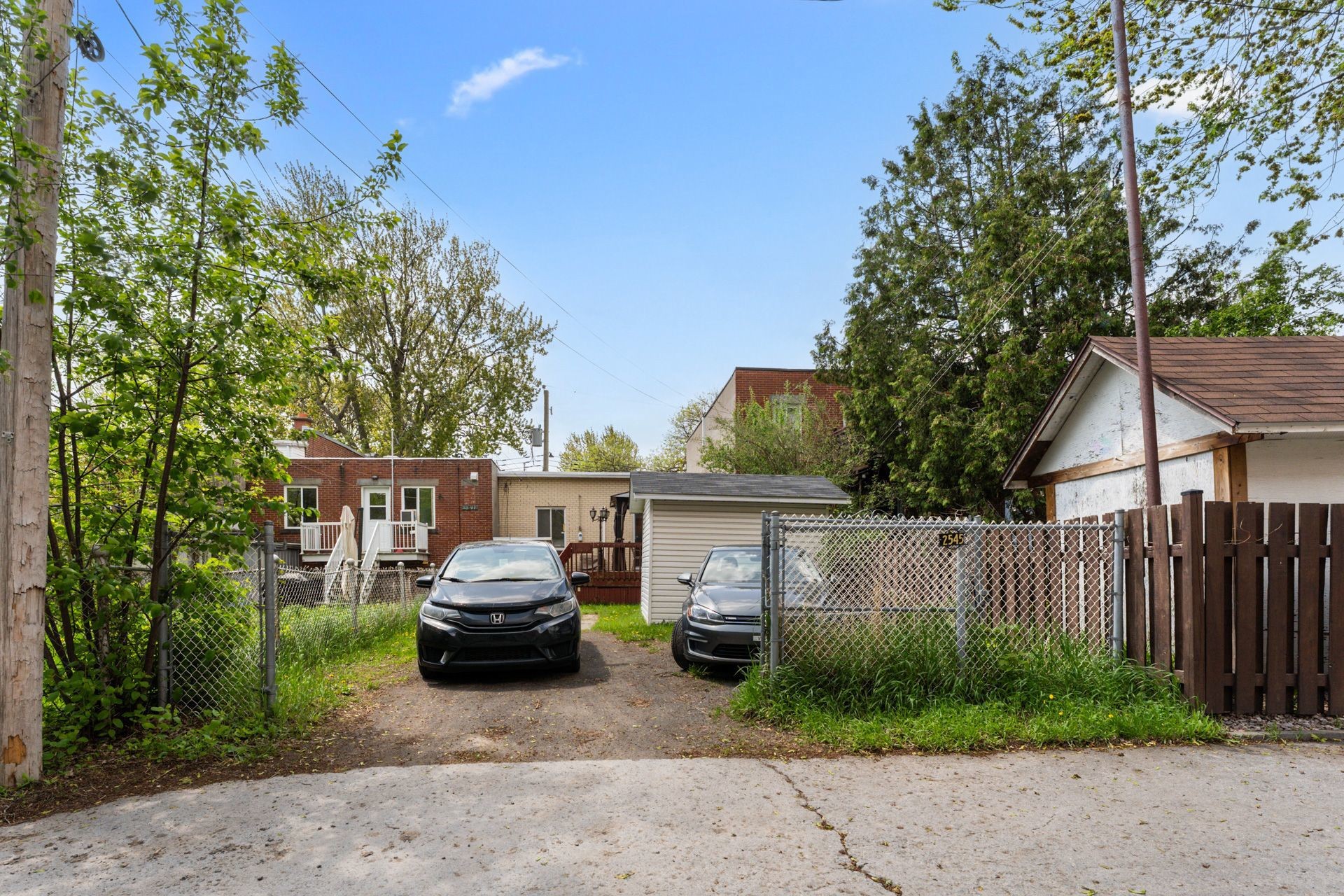 









2545


Av. Mercier

,
Montréal (Mercier/Hochelaga-Maisonneuve),




QC
H1L5H5

