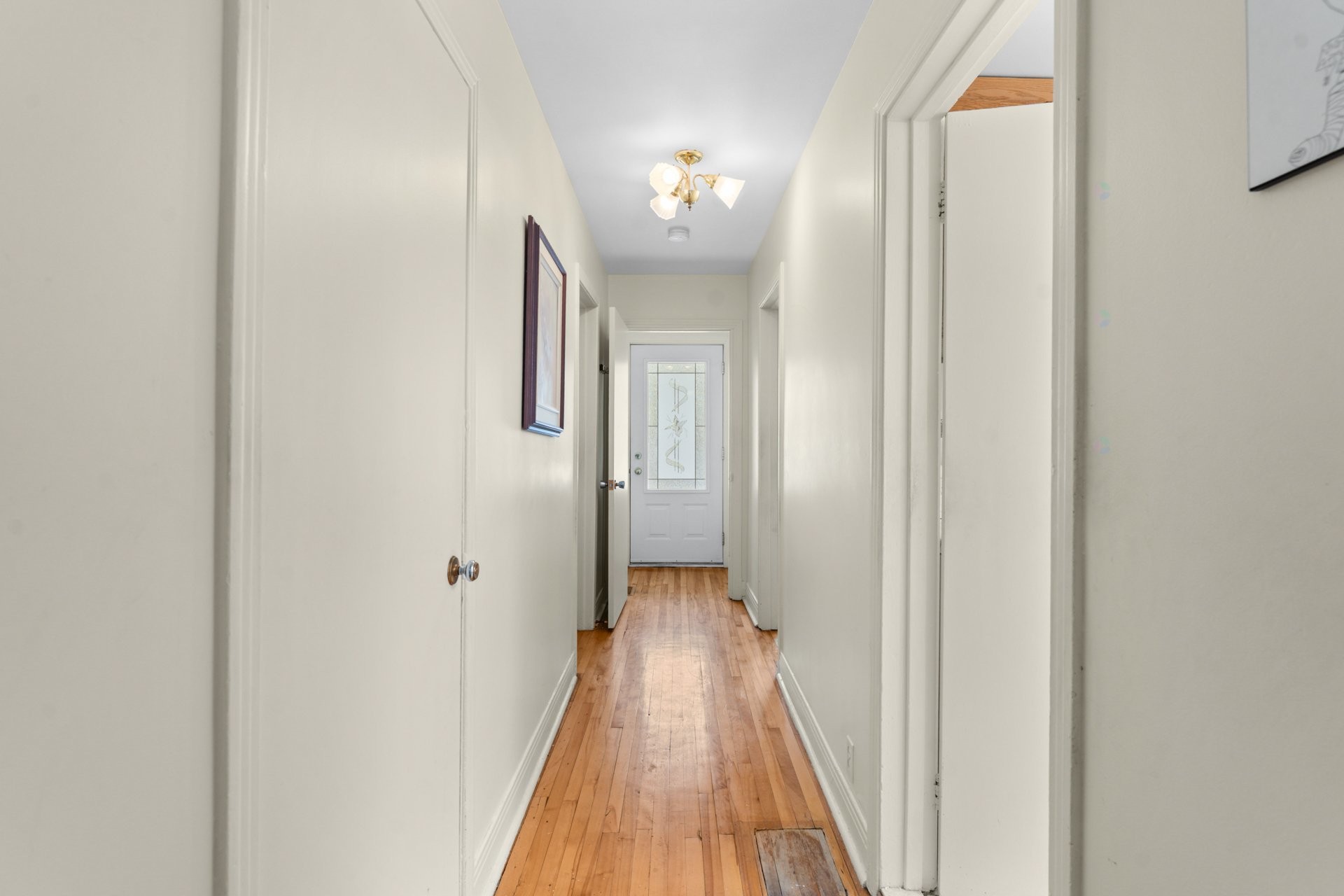 









2545


Av. Mercier

,
Montréal (Mercier/Hochelaga-Maisonneuve),




QC
H1L5H5

