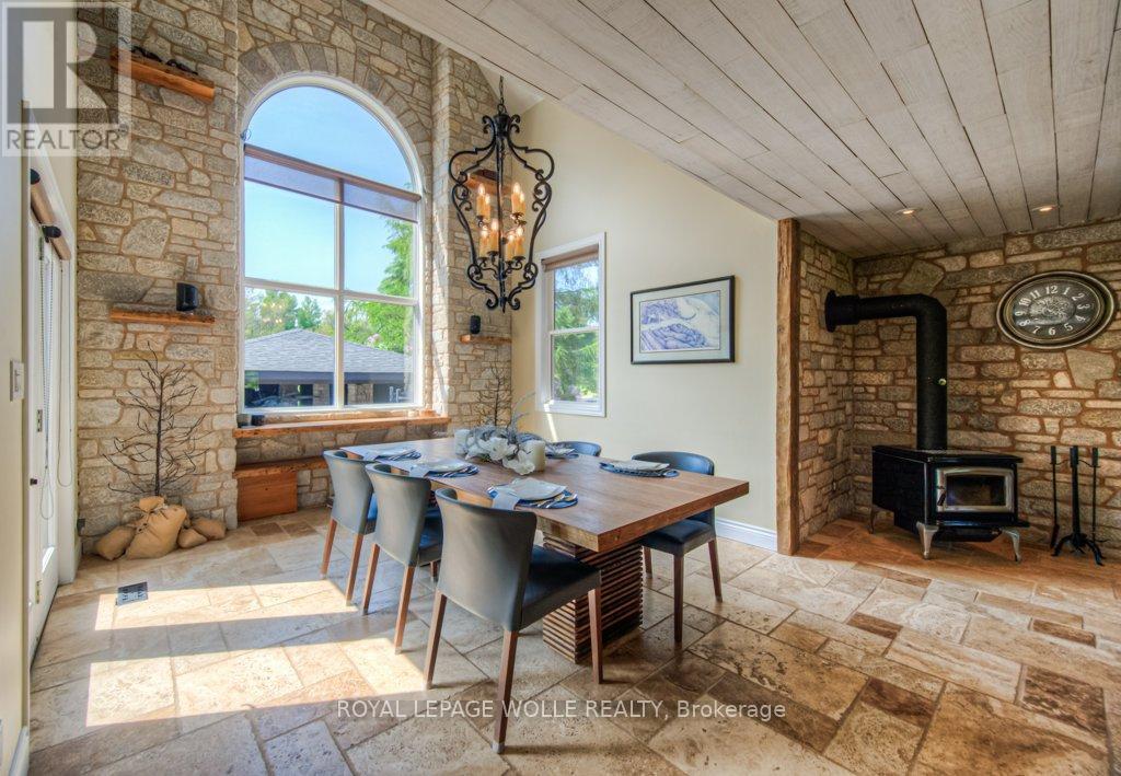 












8466 SIDEROAD 30

,
Centre Wellington,




Ontario
N0B2K0

