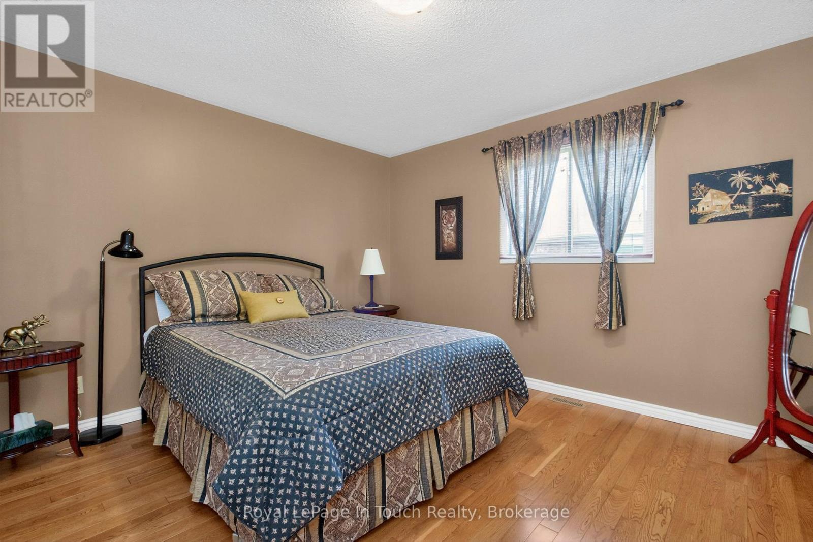 












101 PEEL STREET

,
Penetanguishene,




Ontario
L9M1C3

