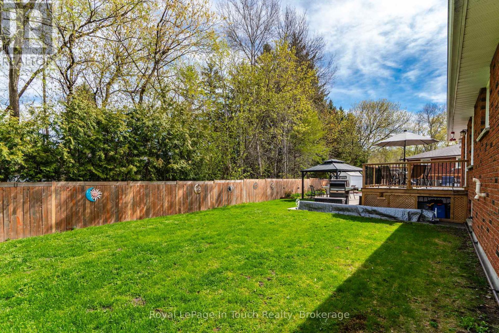 












101 PEEL STREET

,
Penetanguishene,




Ontario
L9M1C3

