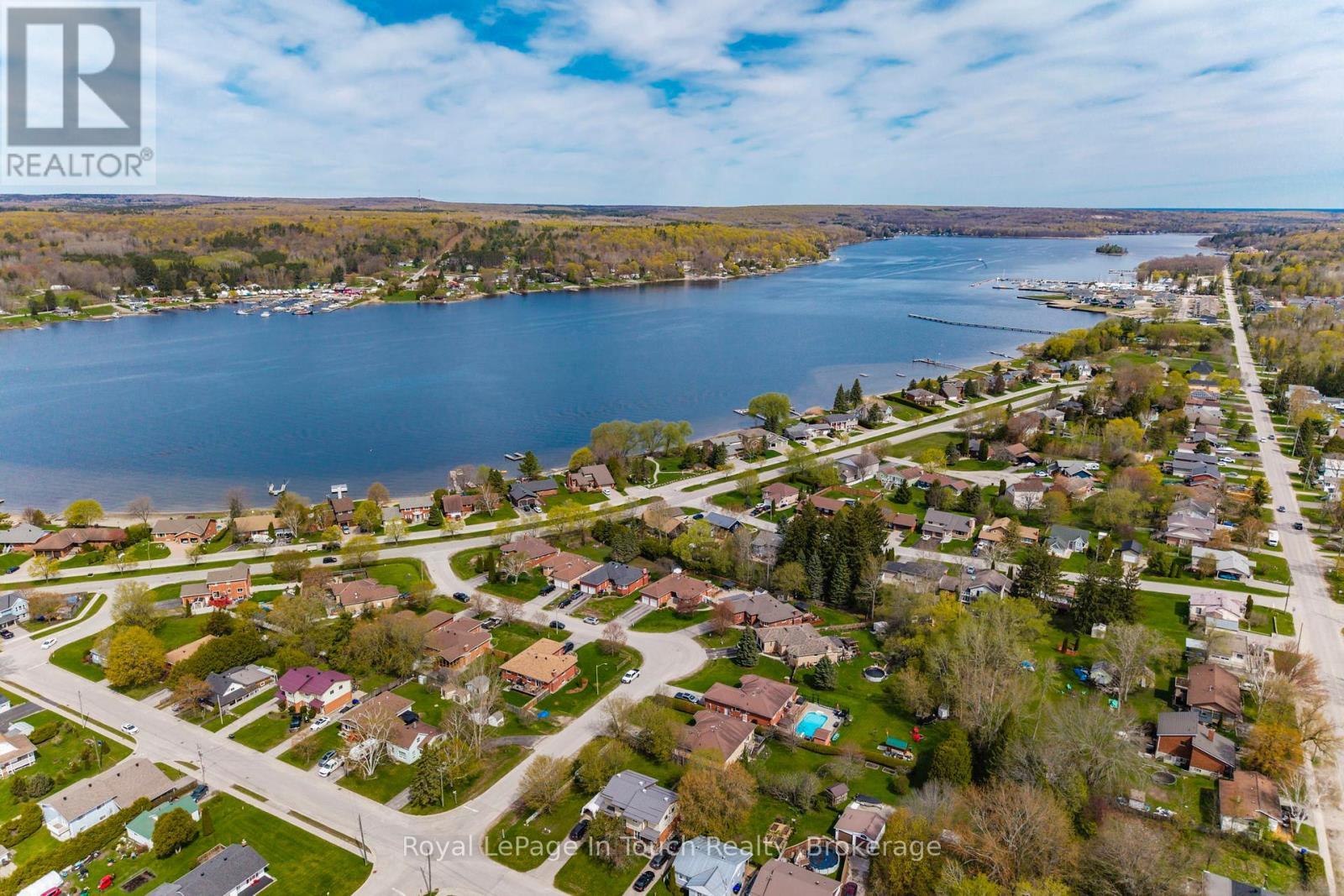 












101 PEEL STREET

,
Penetanguishene,




Ontario
L9M1C3

