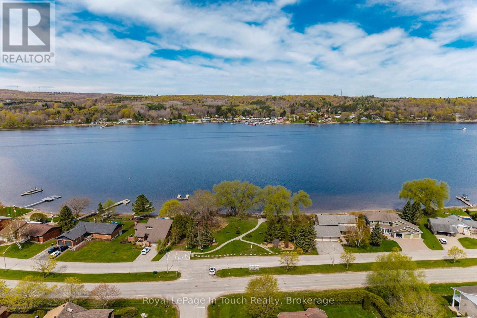 












101 PEEL STREET

,
Penetanguishene,




Ontario
L9M1C3

