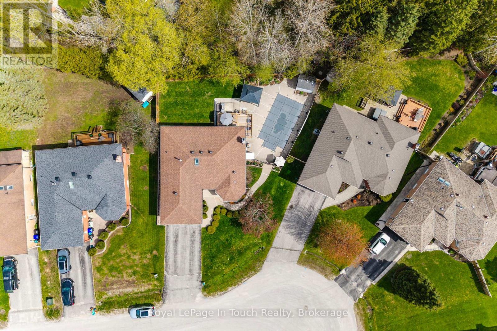 












101 PEEL STREET

,
Penetanguishene,




Ontario
L9M1C3

