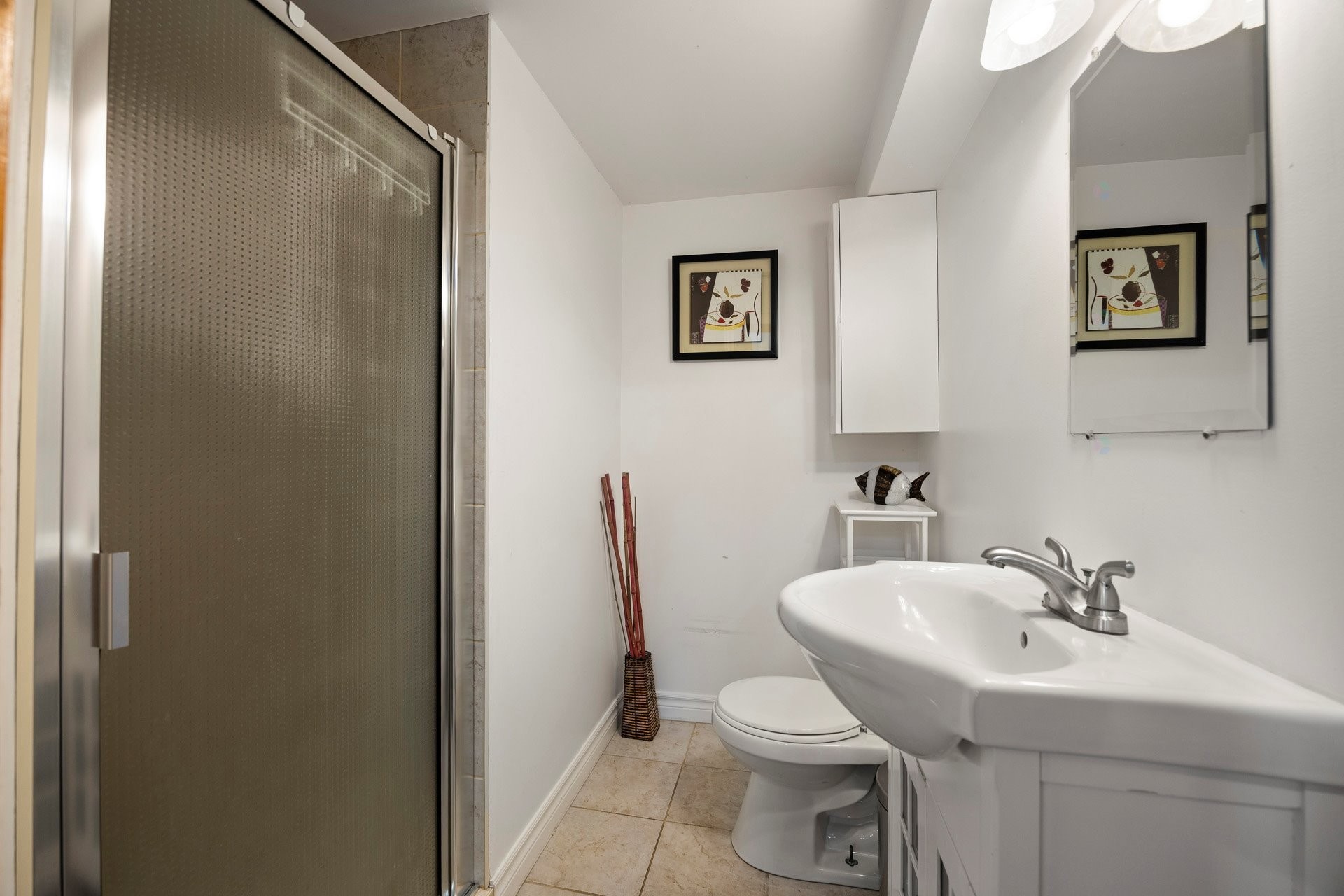 









552


Rue Hugo

,
Laval (Fabreville),




QC
H7P3L9

