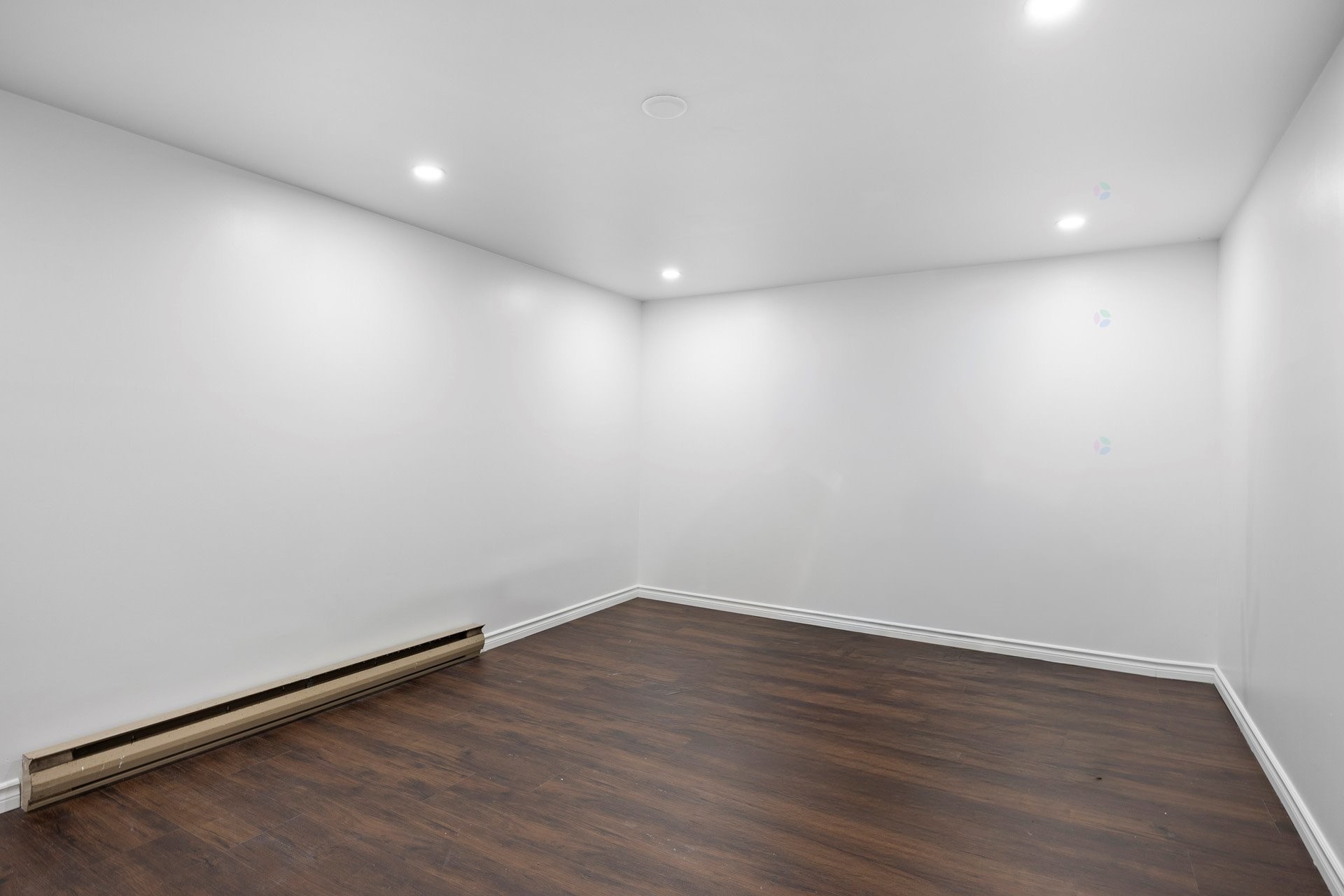 









552


Rue Hugo

,
Laval (Fabreville),




QC
H7P3L9

