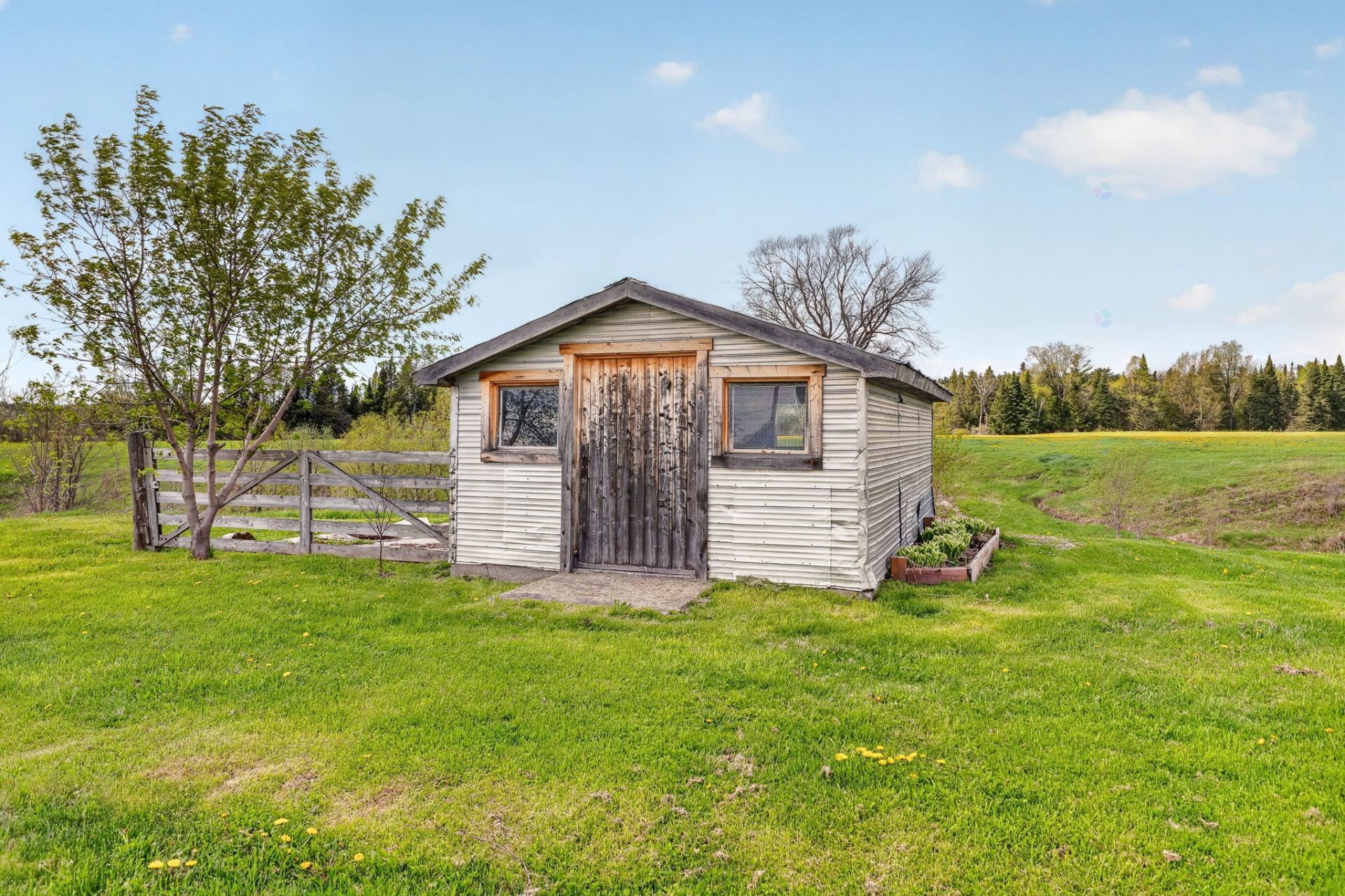 









1078


Ch. Cadieux

,
L'Ange-Gardien,







QC
J8L0P7

