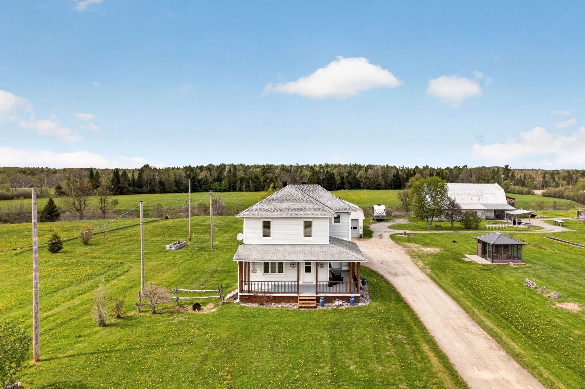 









1078


Ch. Cadieux

,
L'Ange-Gardien,







QC
J8L0P7

