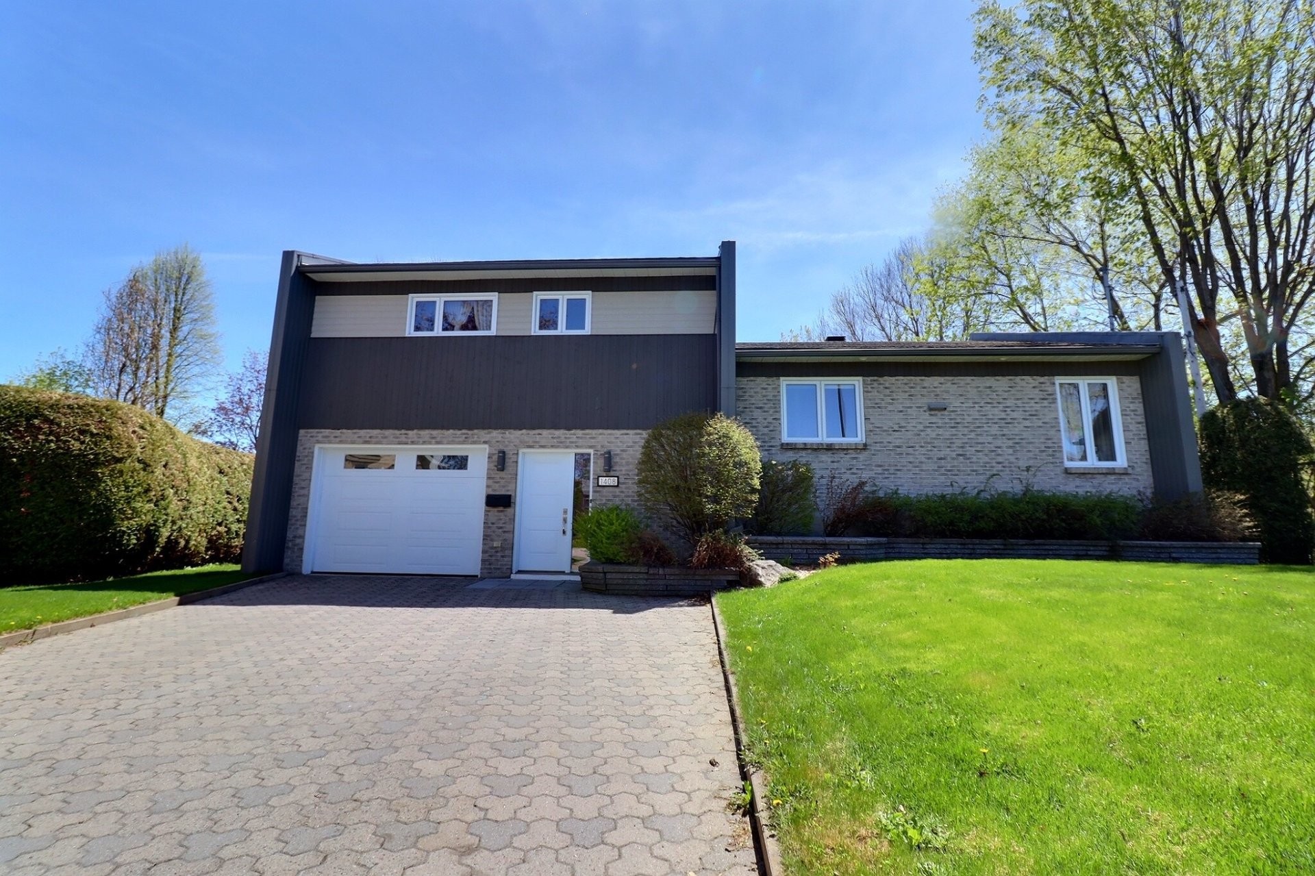 









1408


Rue de la Rocaille

,
L'Ancienne-Lorette,




QC
G2E5A4

