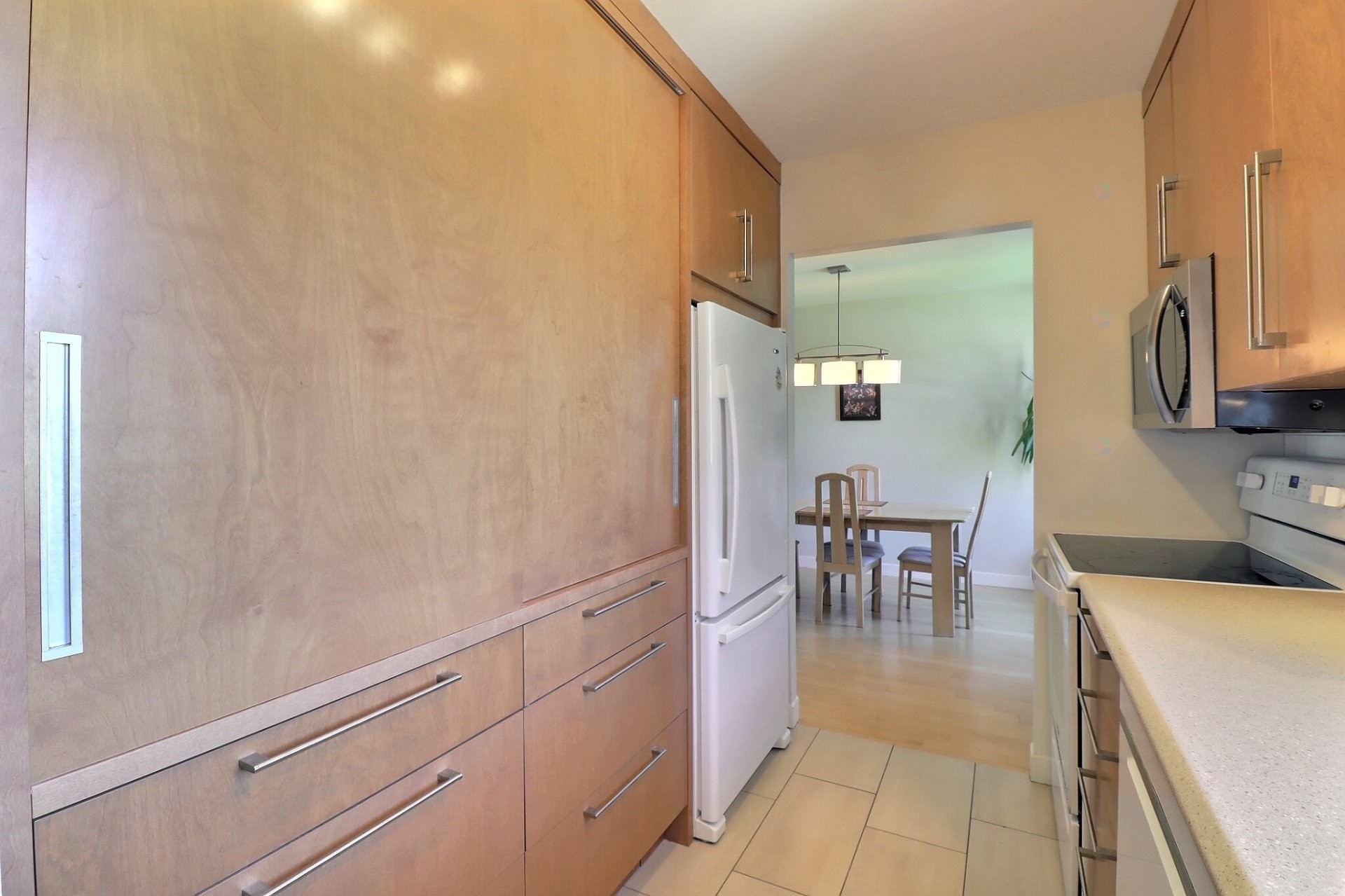 









1408


Rue de la Rocaille

,
L'Ancienne-Lorette,




QC
G2E5A4


