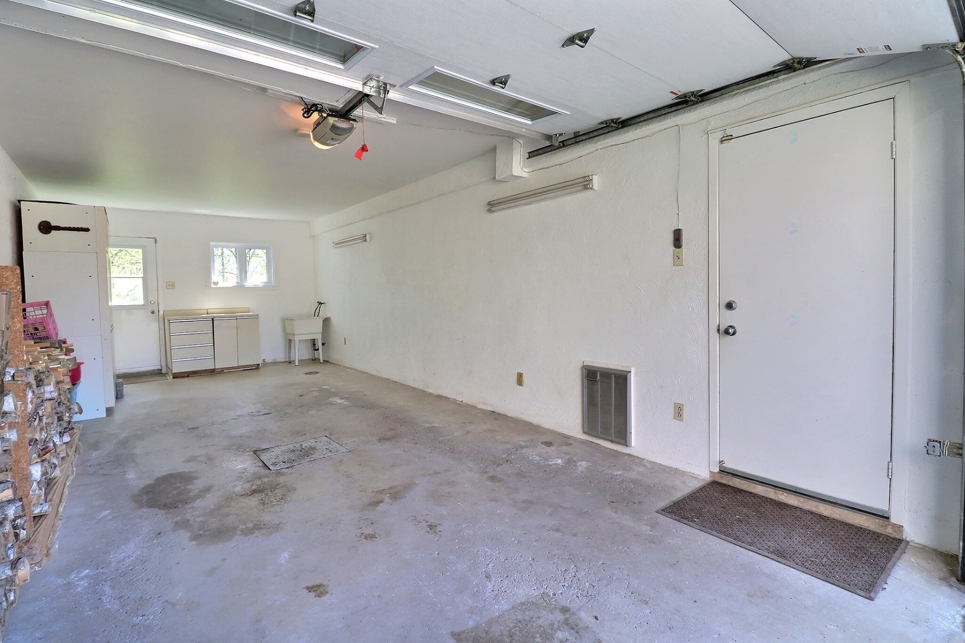 









1408


Rue de la Rocaille

,
L'Ancienne-Lorette,




QC
G2E5A4

