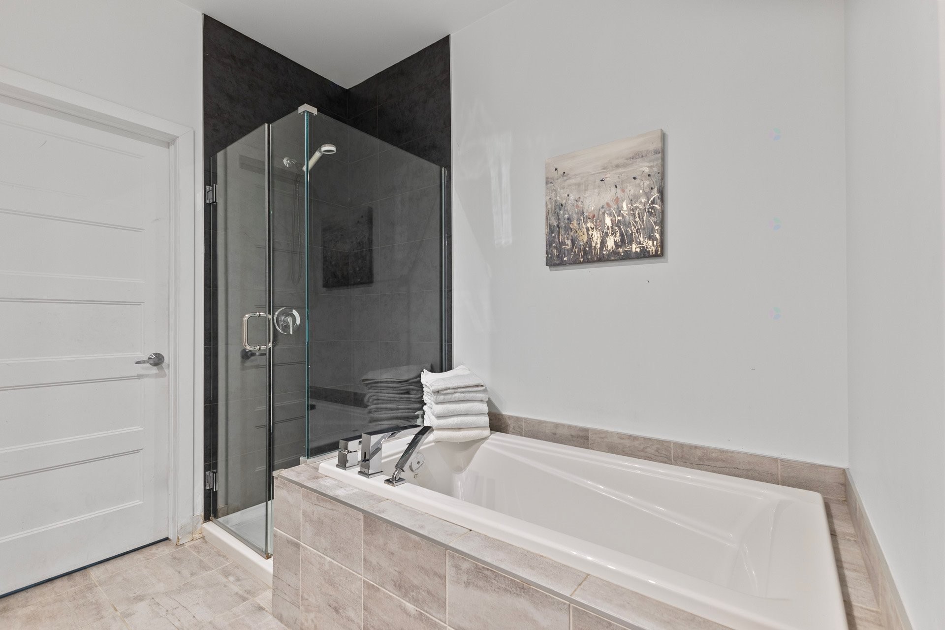 









7255


Rue de Lunan

, 223,
Brossard,




QC
J4Y0N4

