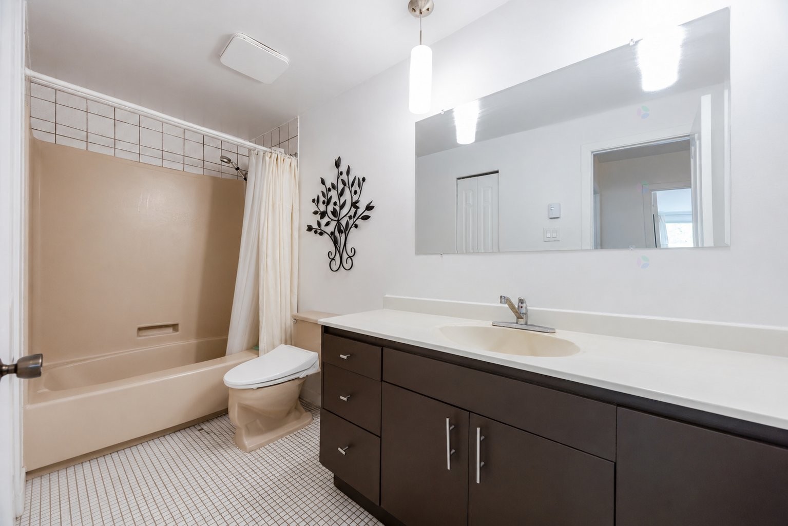 









1055

 - 1059


Rue Montpellier

,
Montréal (Saint-Laurent),




QC
H4L4R3

