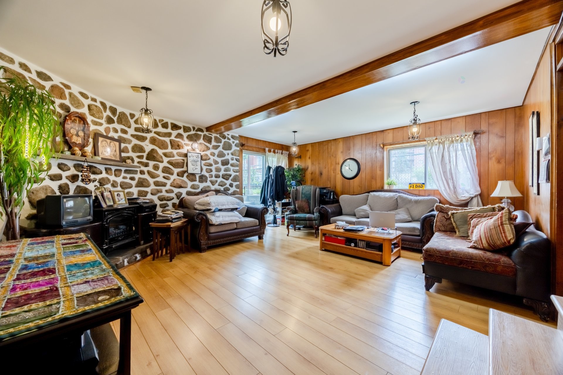 









1055

 - 1059


Rue Montpellier

,
Montréal (Saint-Laurent),




QC
H4L4R3

