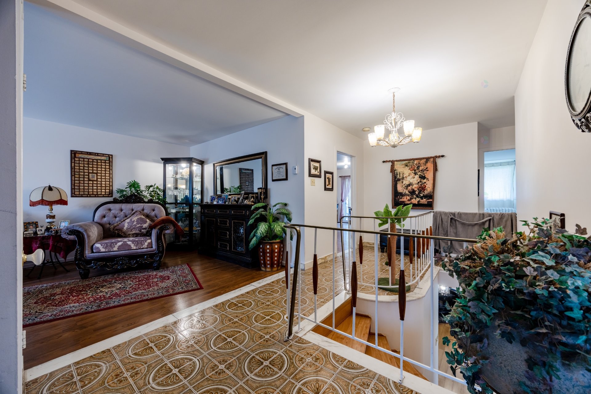 









1055

 - 1059


Rue Montpellier

,
Montréal (Saint-Laurent),




QC
H4L4R3

