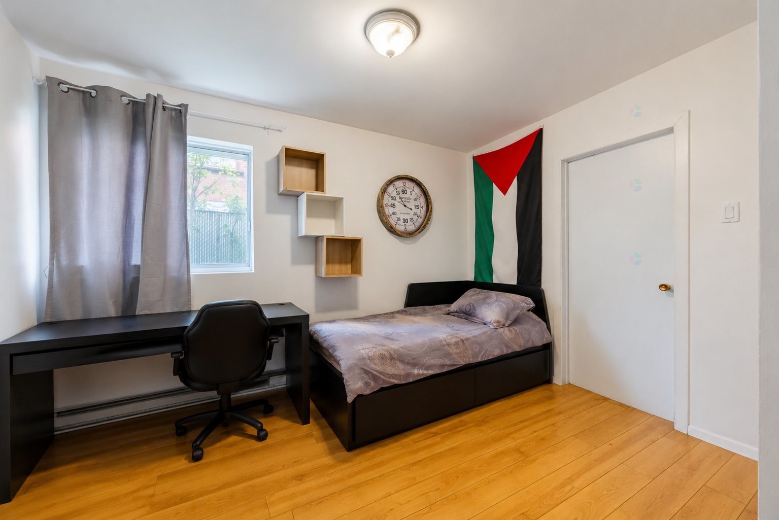 









1055

 - 1059


Rue Montpellier

,
Montréal (Saint-Laurent),




QC
H4L4R3

