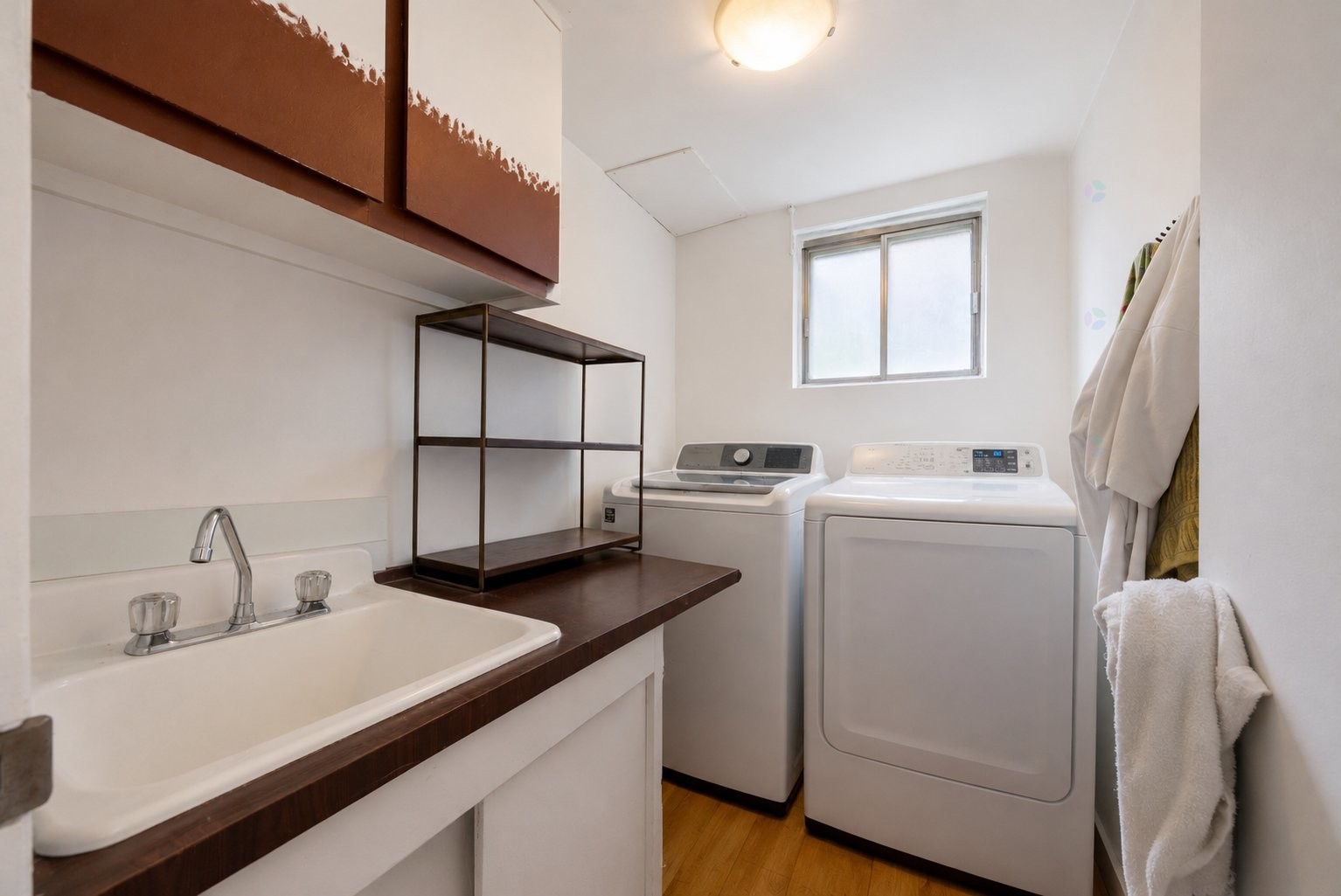 









1055

 - 1059


Rue Montpellier

,
Montréal (Saint-Laurent),




QC
H4L4R3

