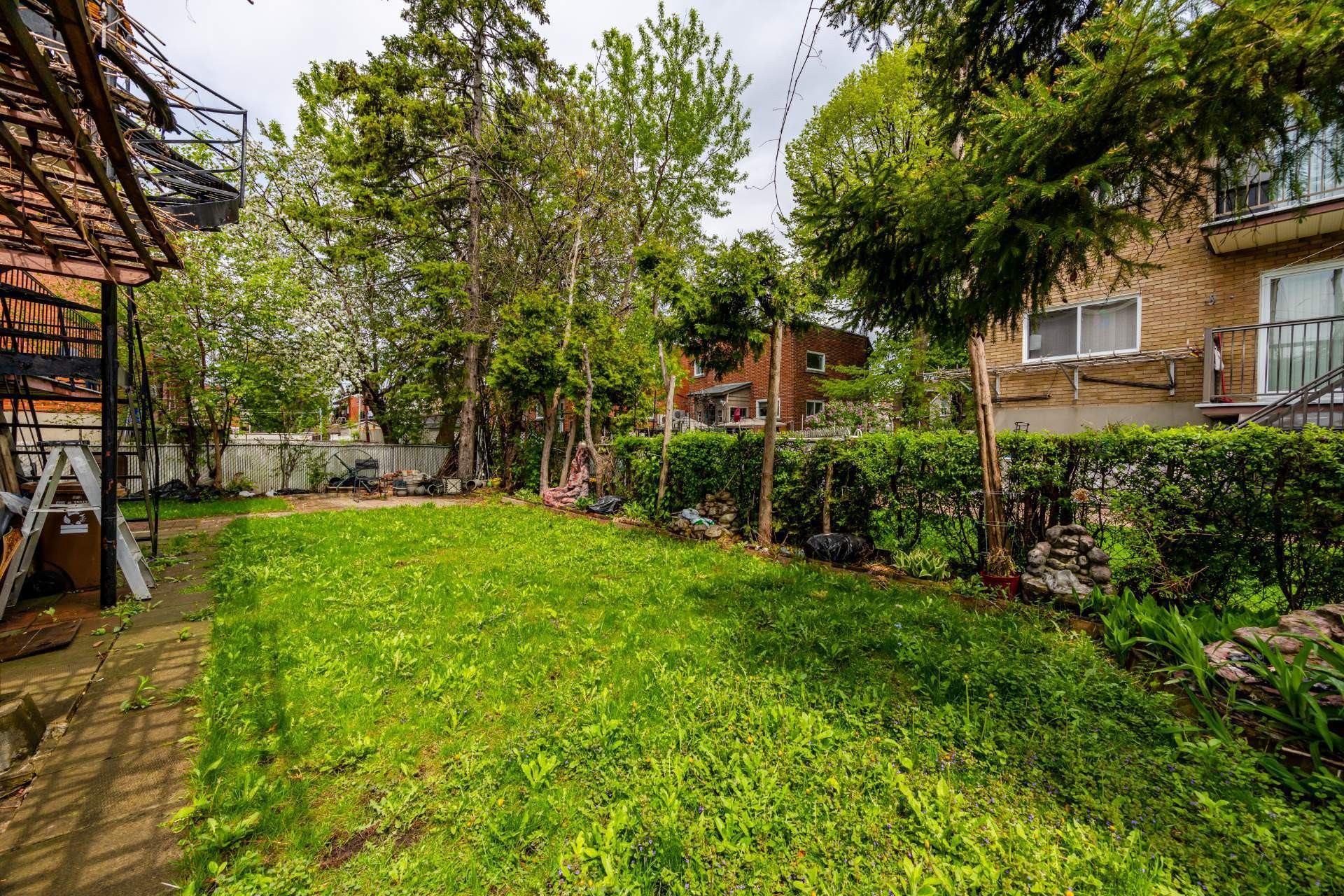 









1055

 - 1059


Rue Montpellier

,
Montréal (Saint-Laurent),




QC
H4L4R3

