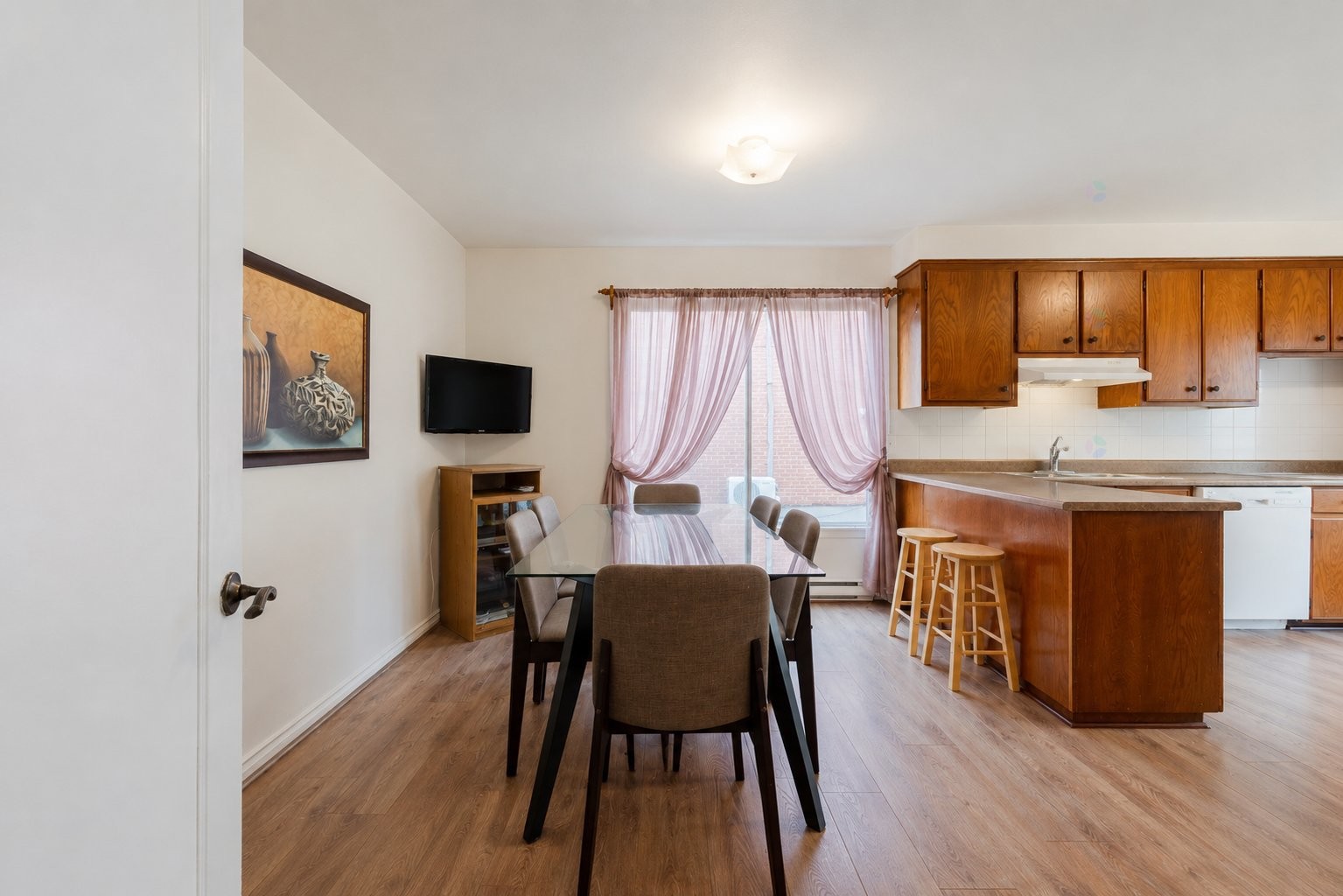 









1055

 - 1059


Rue Montpellier

,
Montréal (Saint-Laurent),




QC
H4L4R3

