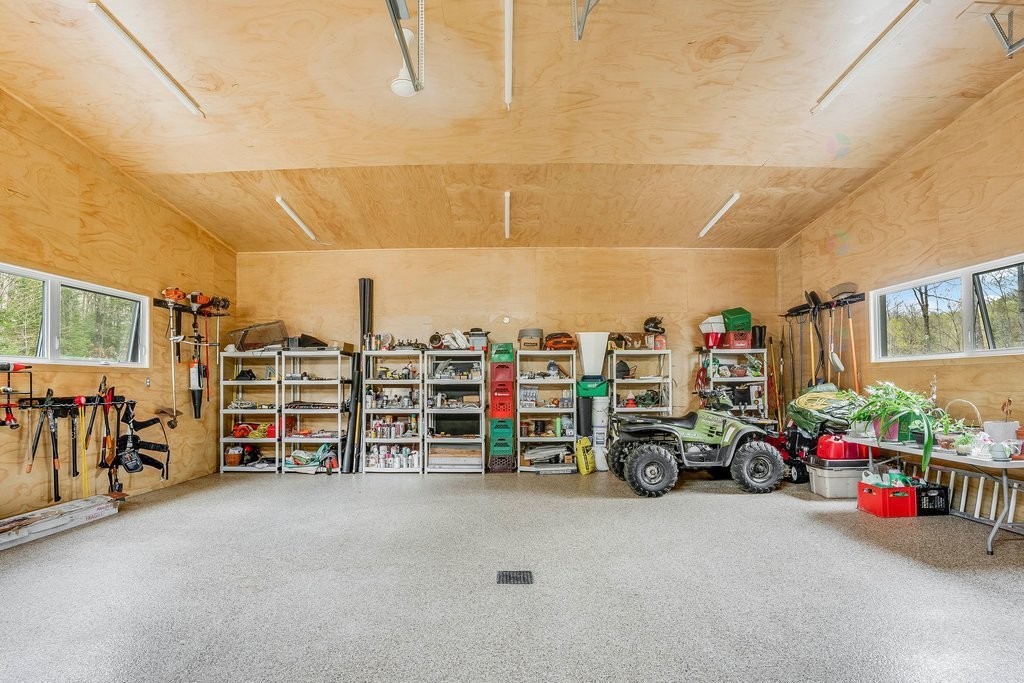 









25


Ch. Thibault

,
Val-des-Monts,




QC
J8N4H6

