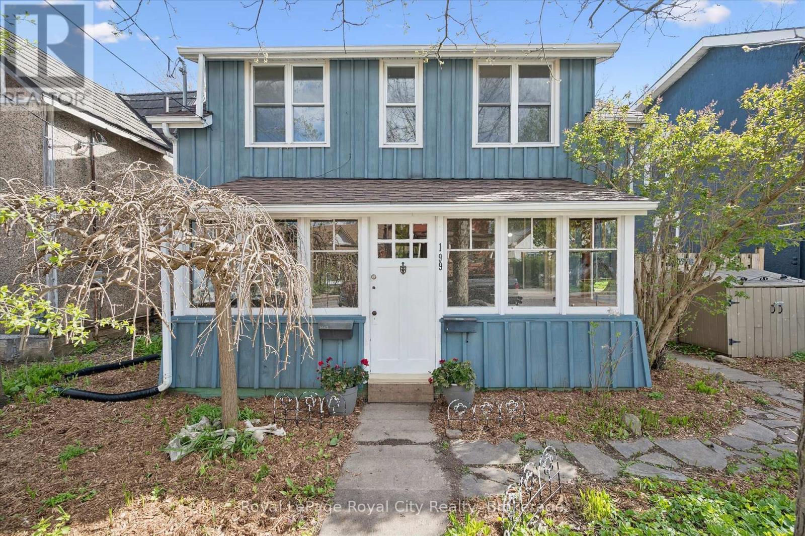 












199 NEEVE STREET

,
Guelph (St. Patrick's Ward),




Ontario
N1E5S5

