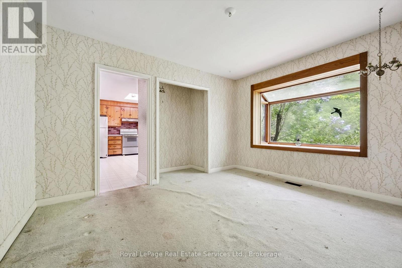 












1118 MELVIN AVENUE

,
Oakville (MO Morrison),




Ontario
L6J2V9


