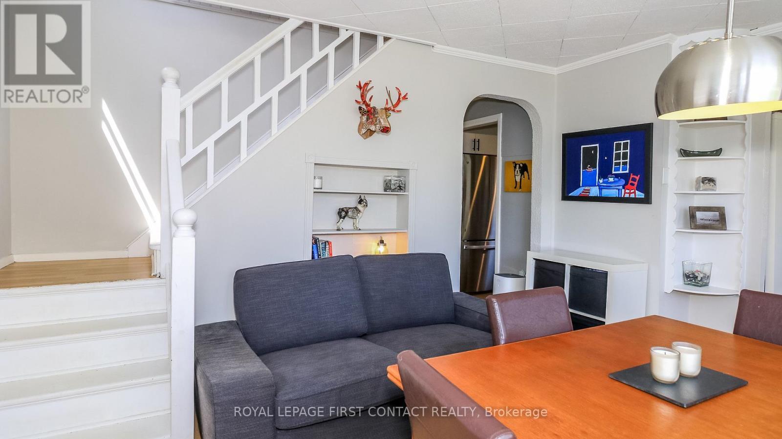 












181 NAPIER STREET

,
Barrie,




Ontario
L4M1W9

