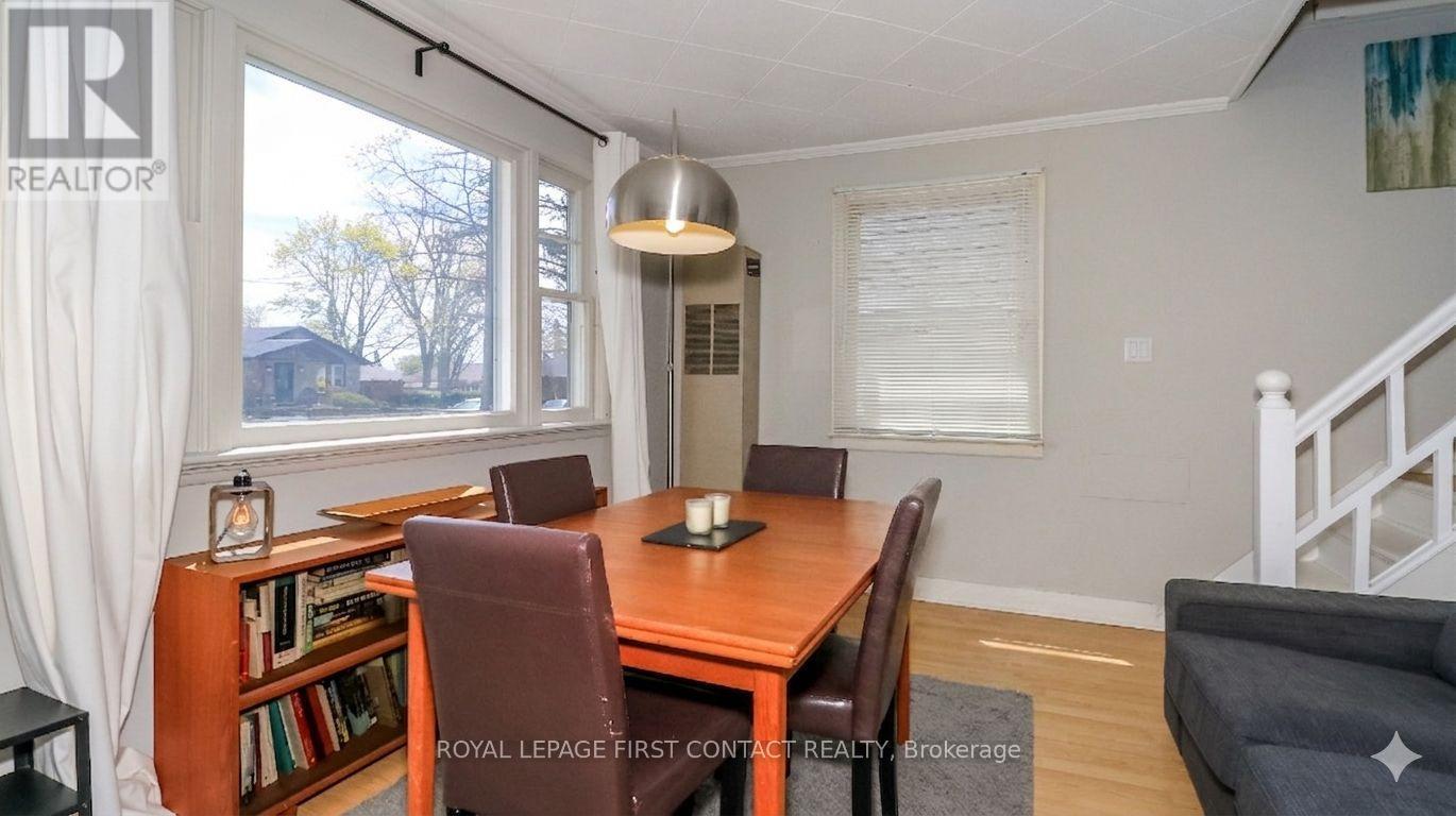 












181 NAPIER STREET

,
Barrie,




Ontario
L4M1W9

