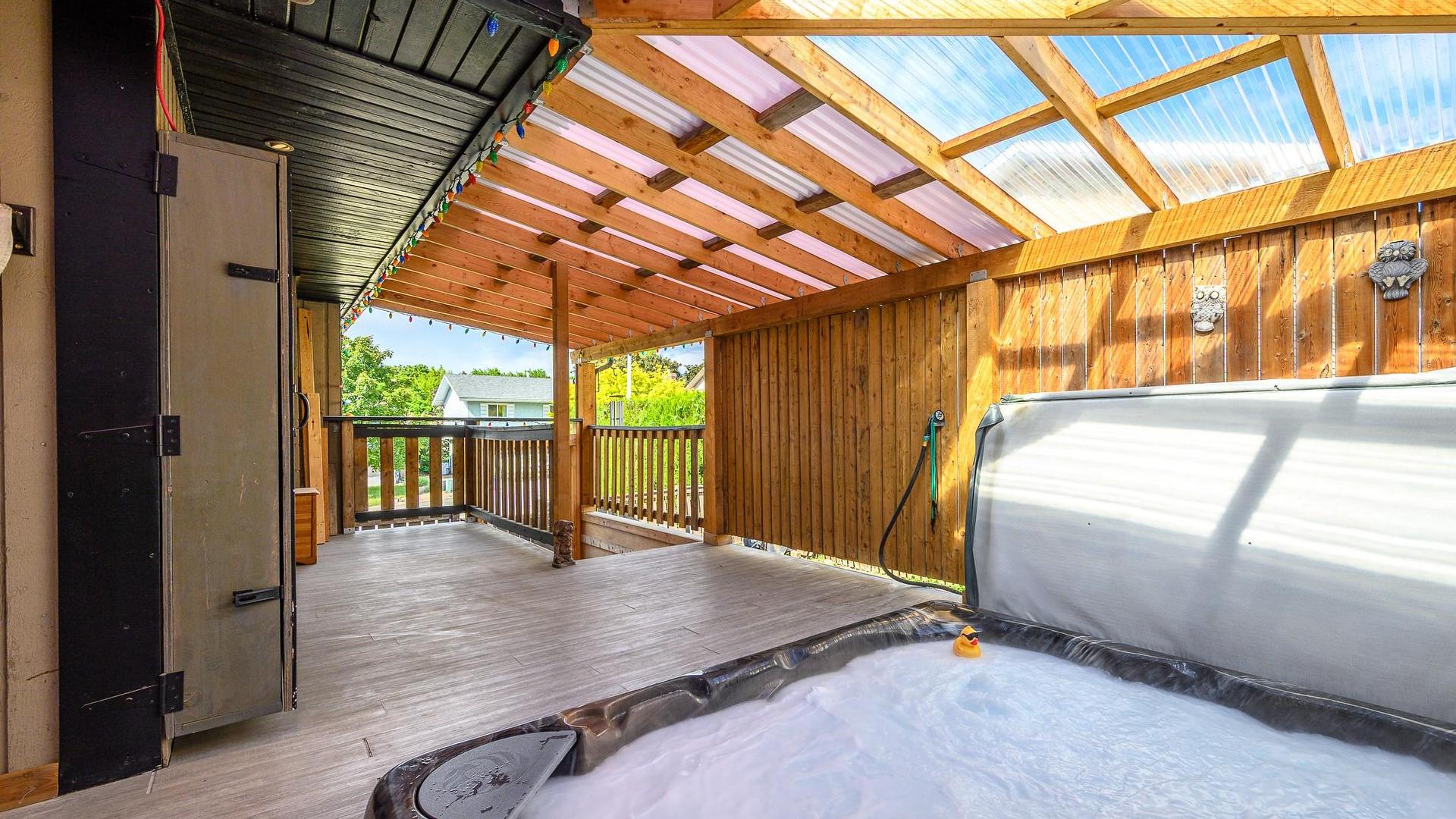 









1206


43

Avenue,
Vernon,




BC
V1T 8C9

