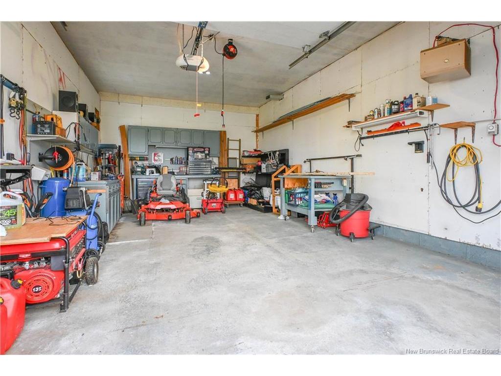 









33


de la Baie

ST,
Maisonnette,




NB
E8N 2A9

