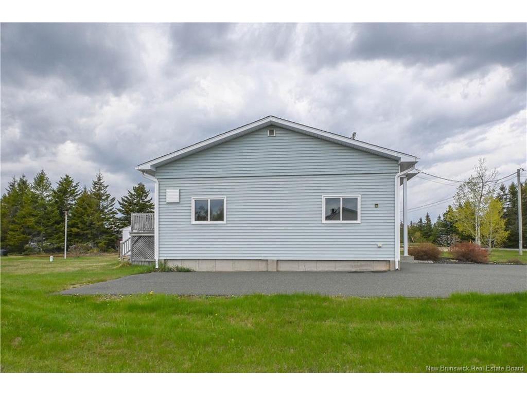 









33


de la Baie

ST,
Maisonnette,




NB
E8N 2A9

