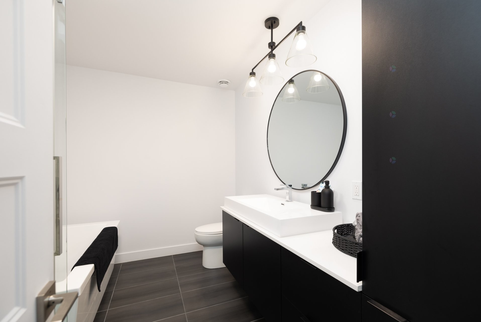 









60


Rue Toe-Blake

, 303,
Vaudreuil-Dorion,




QC
J7V3R6

