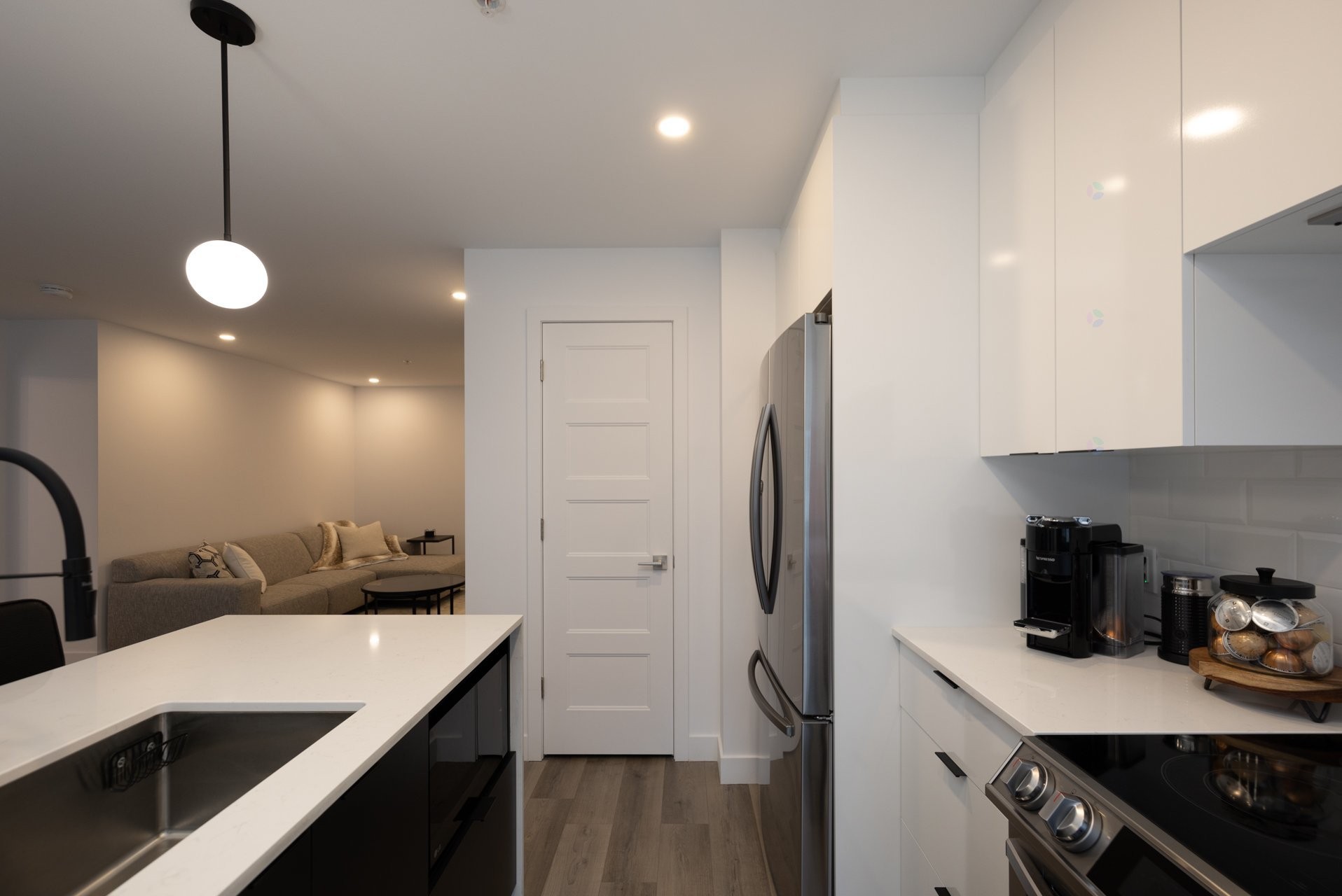 









60


Rue Toe-Blake

, 303,
Vaudreuil-Dorion,




QC
J7V3R6

