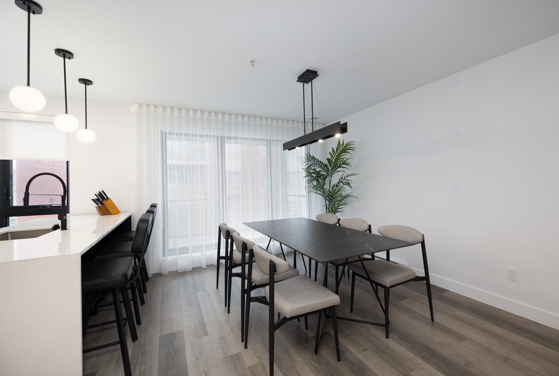 









60


Rue Toe-Blake

, 303,
Vaudreuil-Dorion,




QC
J7V3R6

