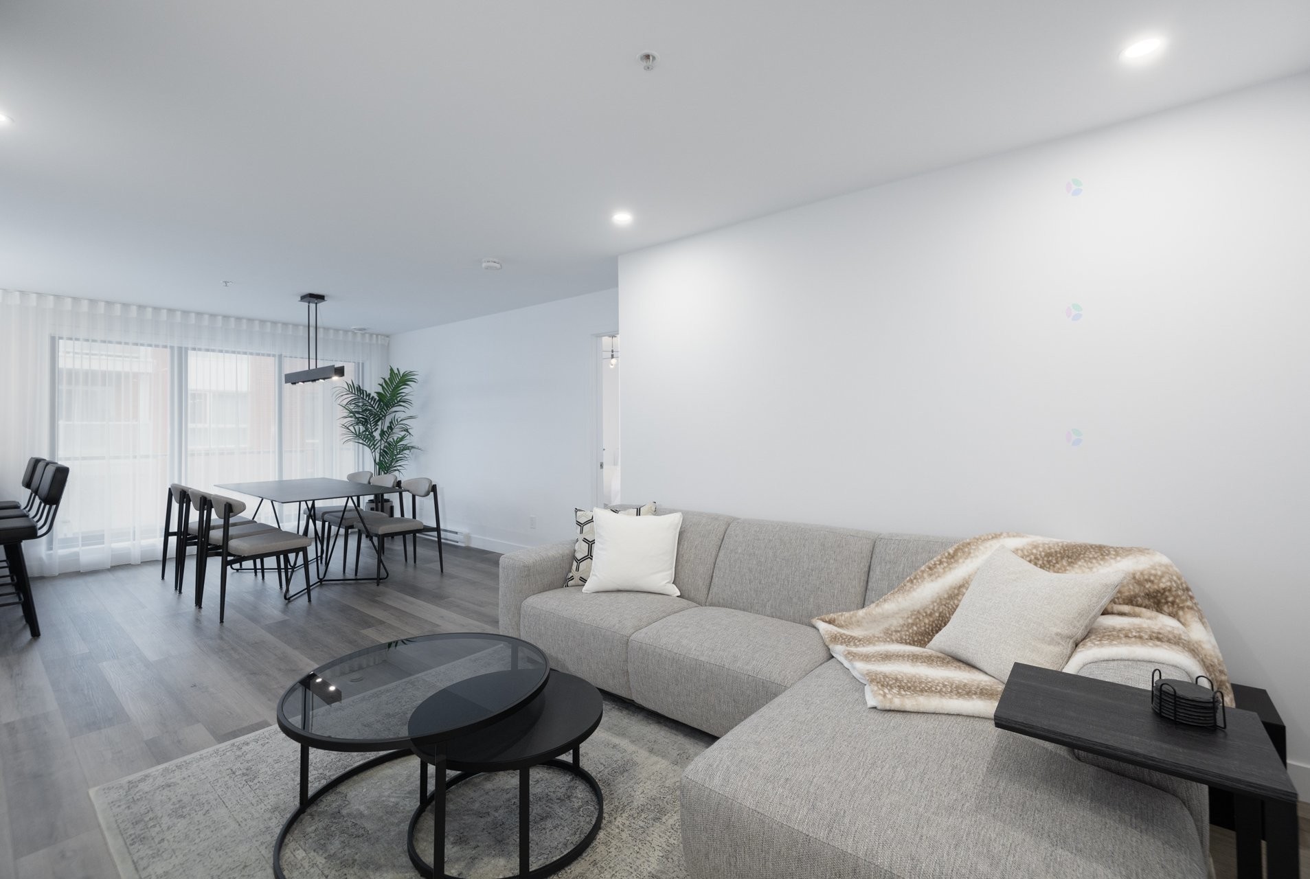 









60


Rue Toe-Blake

, 303,
Vaudreuil-Dorion,




QC
J7V3R6

