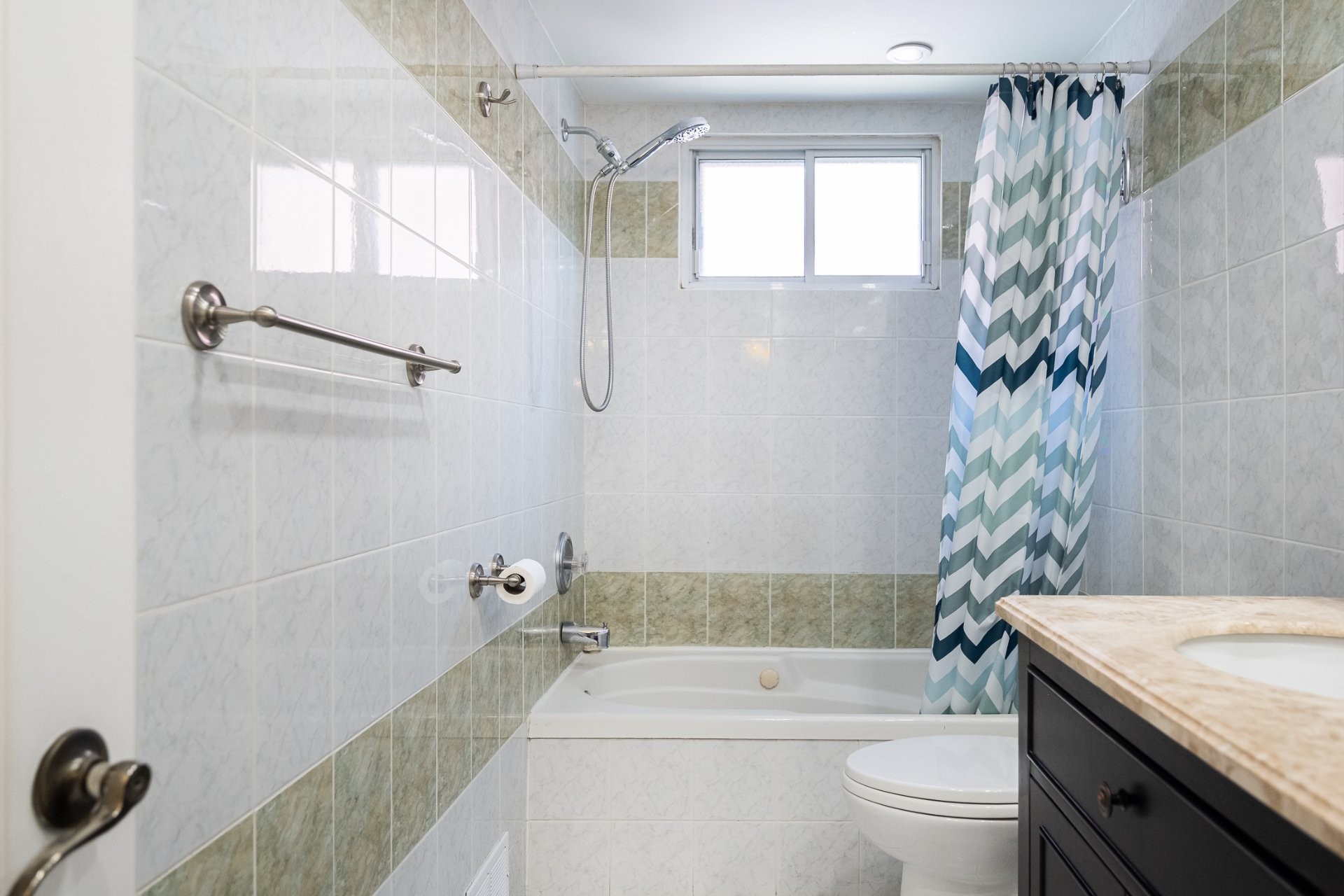 









4910


Boul. Notre-Dame

,
Laval (Chomedey),




QC
H7W1V5

