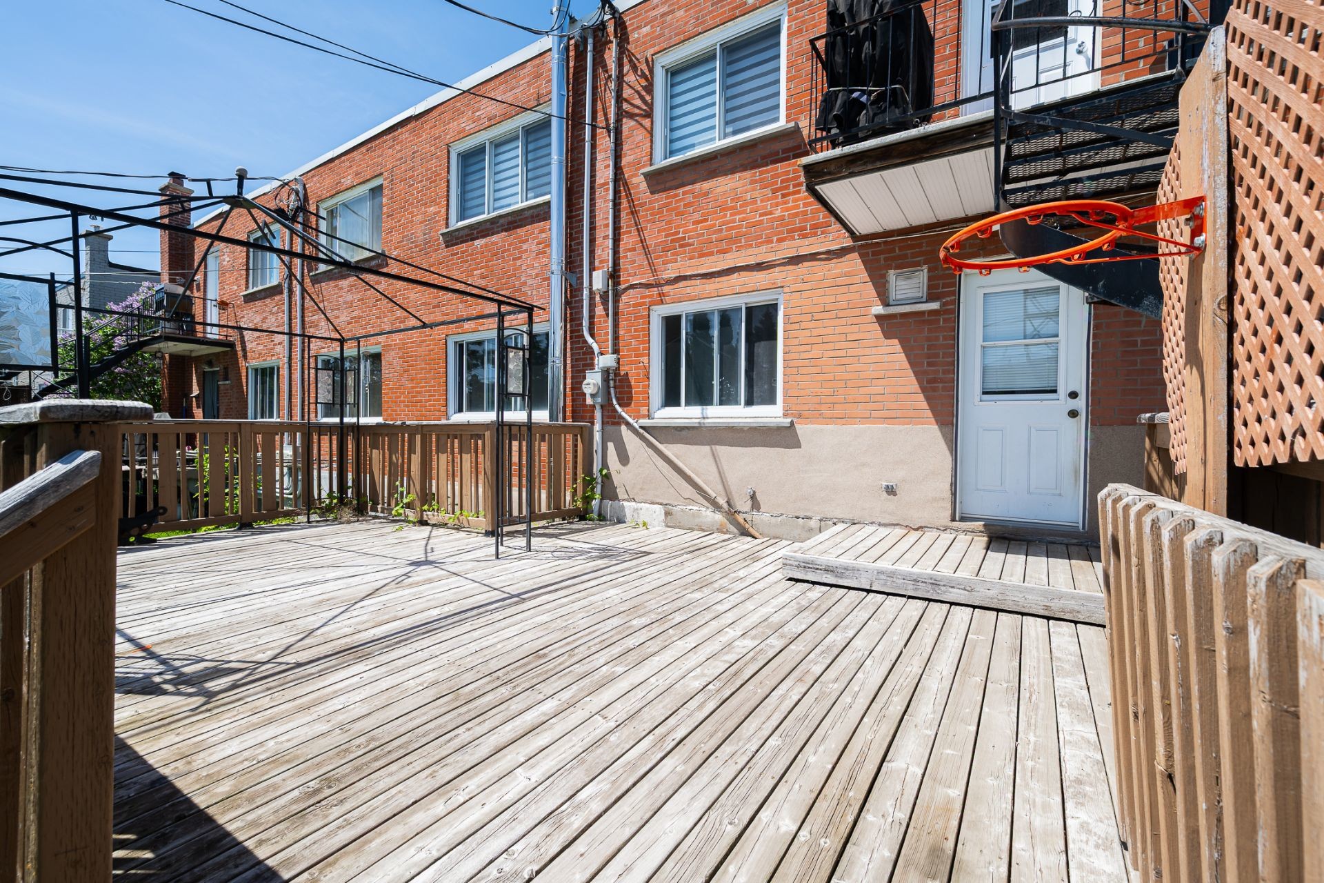 









4910


Boul. Notre-Dame

,
Laval (Chomedey),




QC
H7W1V5

