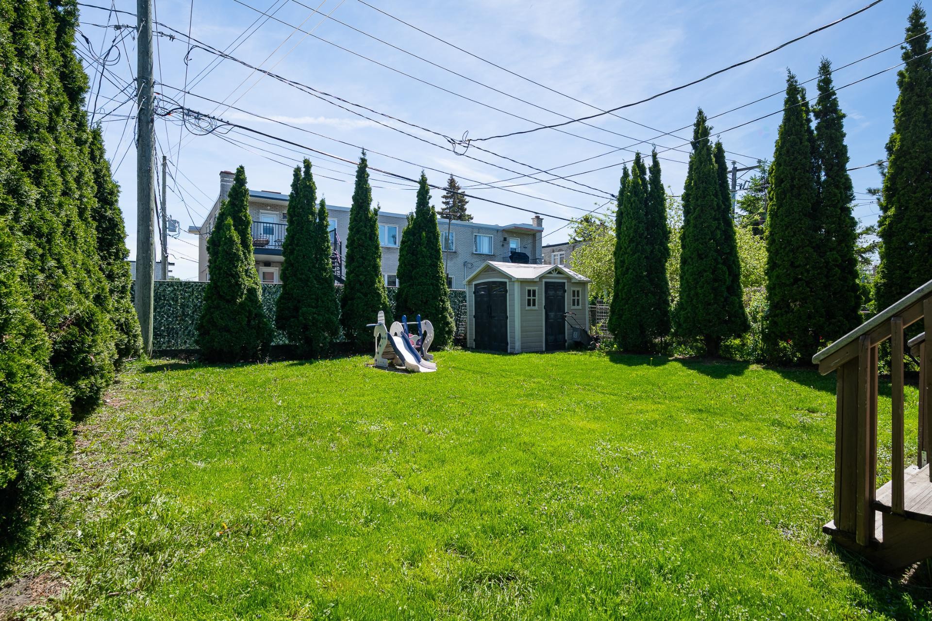









4910


Boul. Notre-Dame

,
Laval (Chomedey),




QC
H7W1V5

