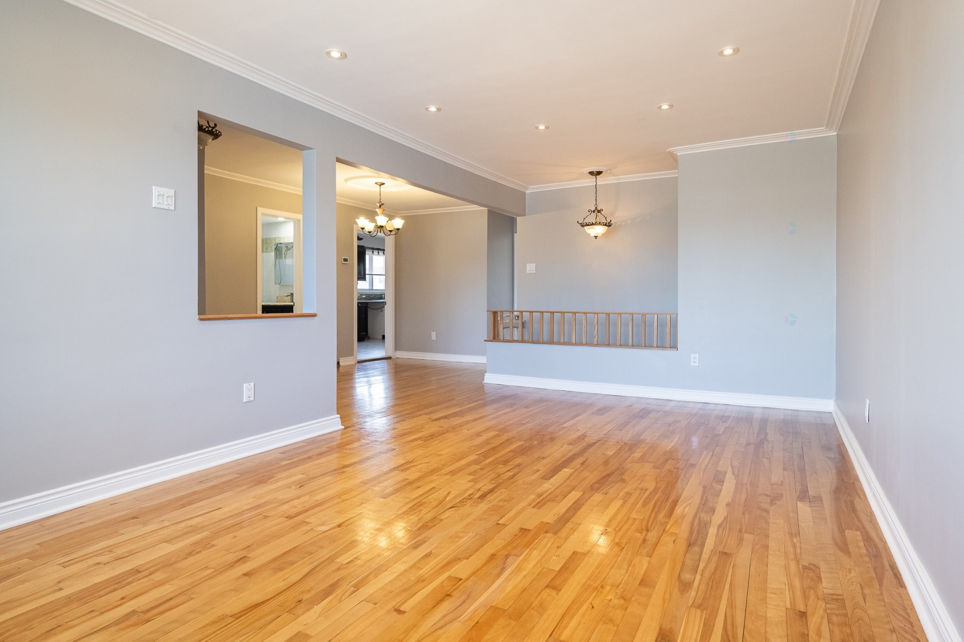 









4910


Boul. Notre-Dame

,
Laval (Chomedey),




QC
H7W1V5

