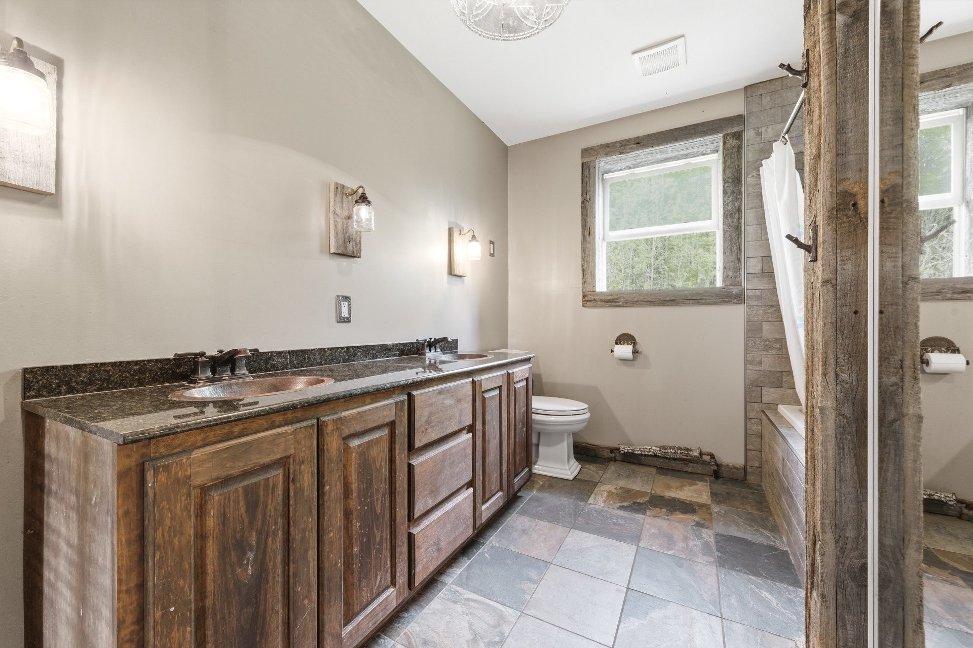









85


Ch. de Moorehead

,
Clarendon,




QC
J0X1K0

