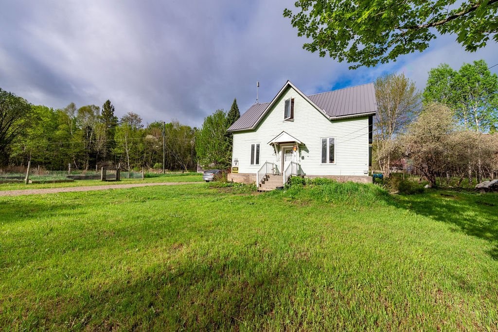 









85


Ch. de Moorehead

,
Clarendon,




QC
J0X1K0

