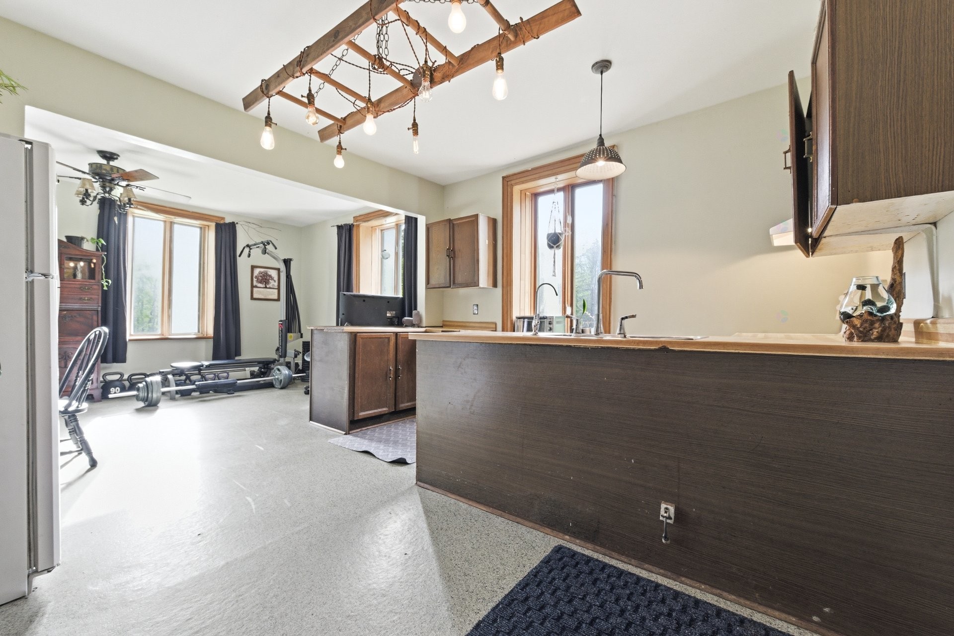 









85


Ch. de Moorehead

,
Clarendon,




QC
J0X1K0

